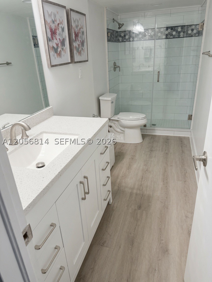 10275 Collins Ave 614 Property Photo 9