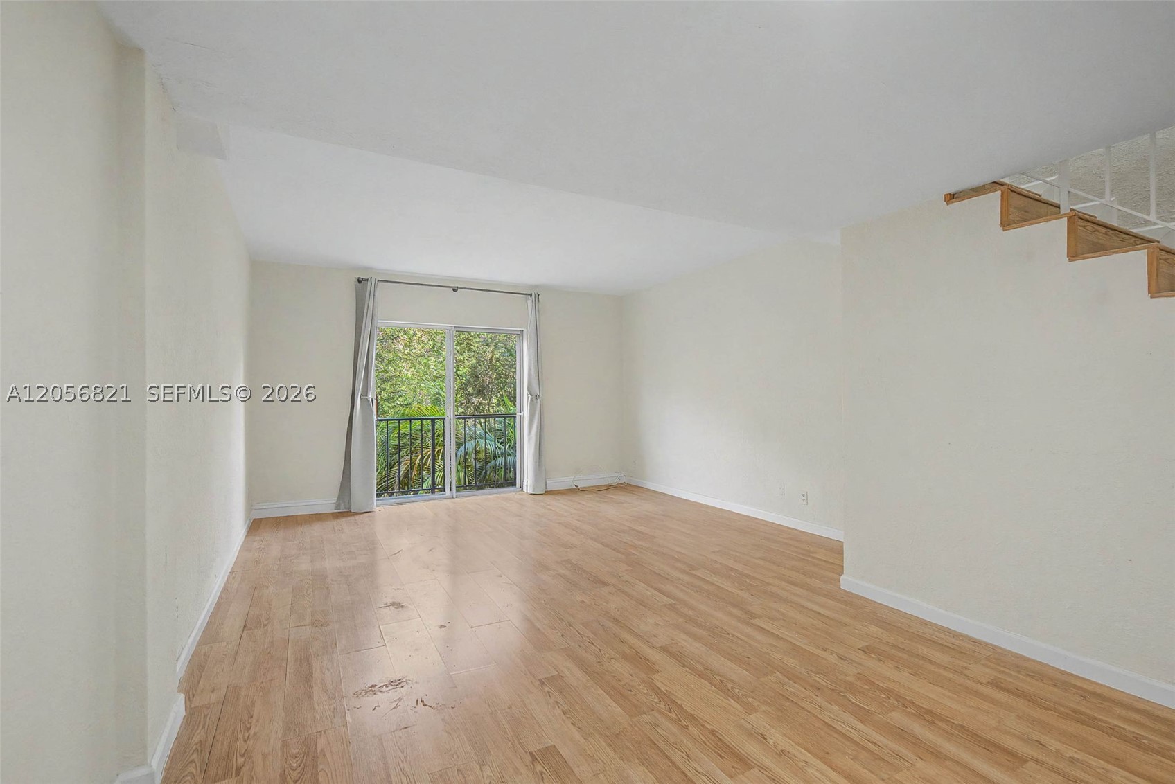 6709 N Kendall Dr 223 Property Photo 3