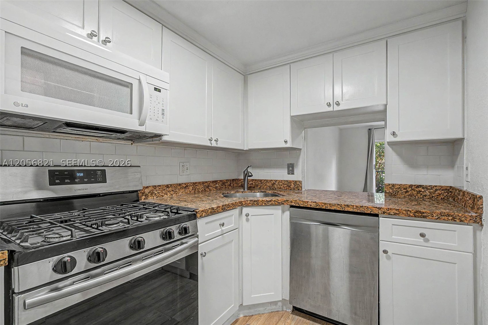 6709 N Kendall Dr 223 Property Photo 10