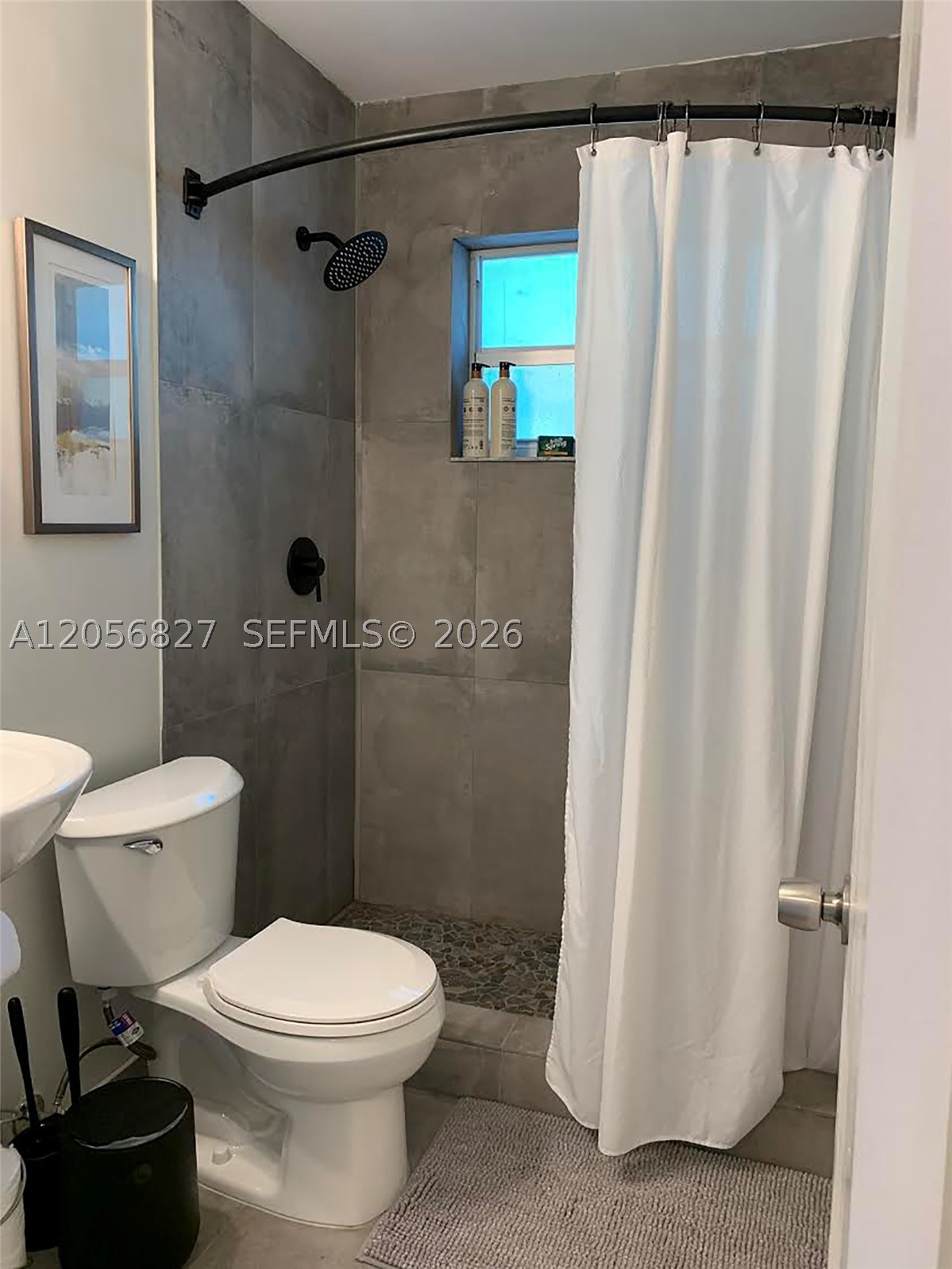 A12056827 Property Photo 17
