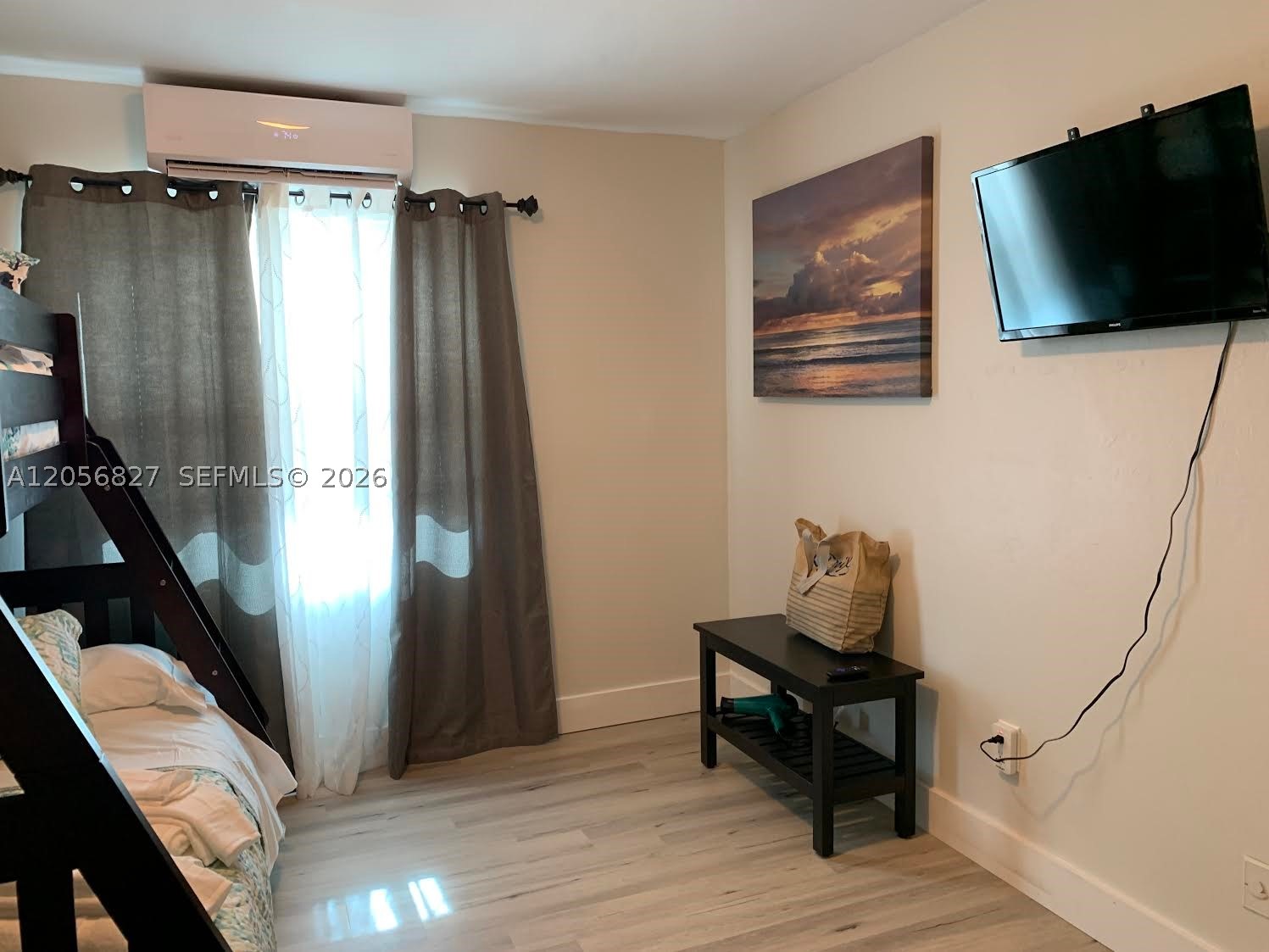 A12056827 Property Photo 18