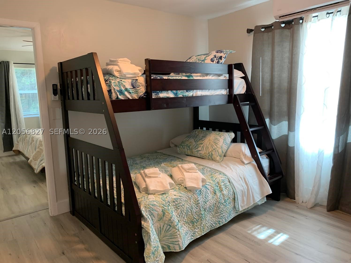 A12056827 Property Photo 20