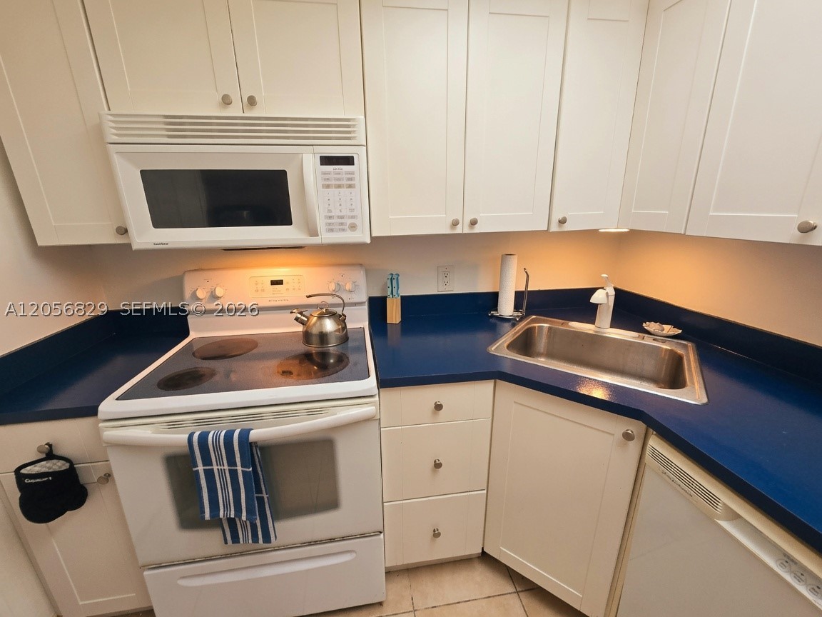 800 West Ave 722 Property Photo 10