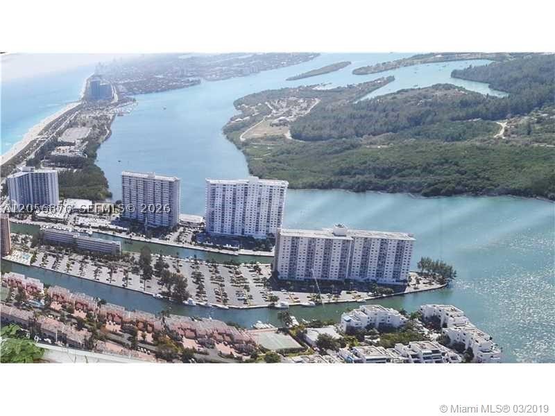 300 Bayview Dr 207 Property Photo 1