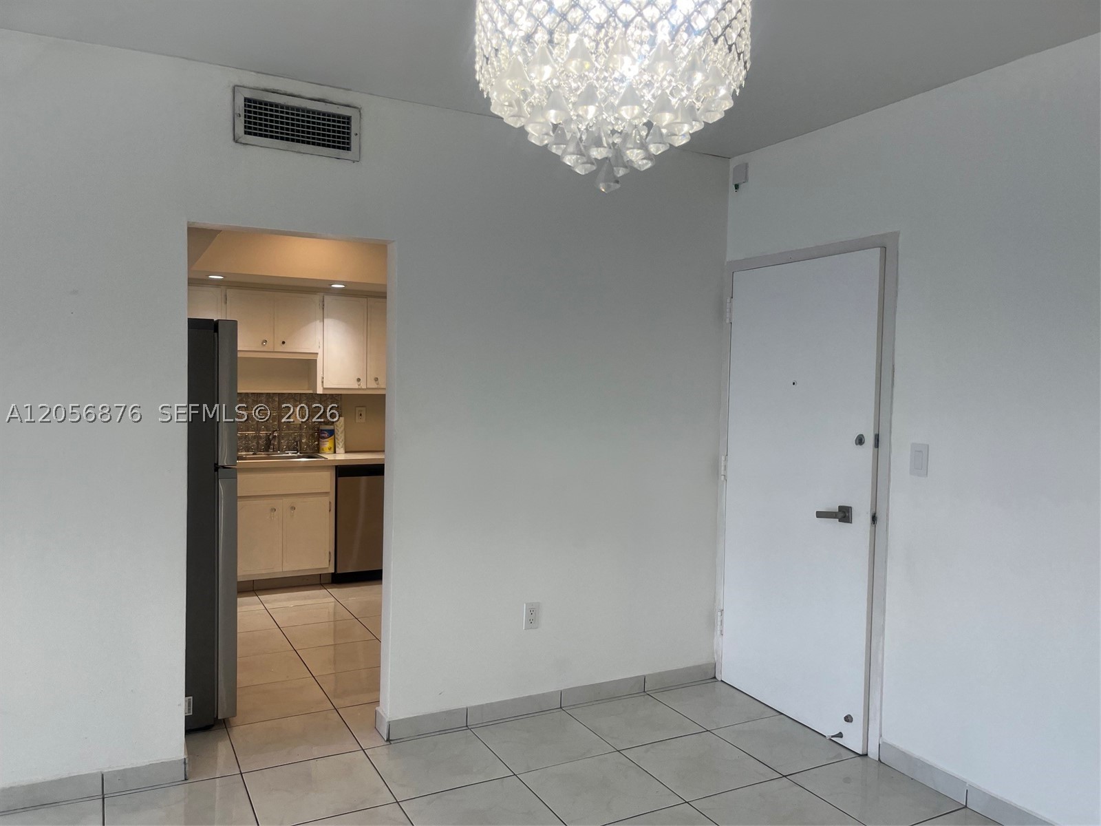 300 Bayview Dr 207 Property Photo 8