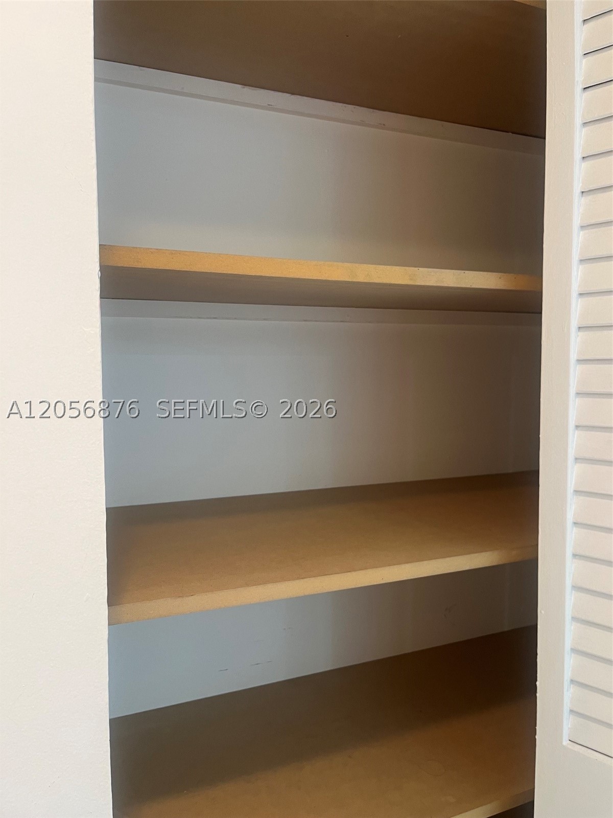 300 Bayview Dr 207 Property Photo 18