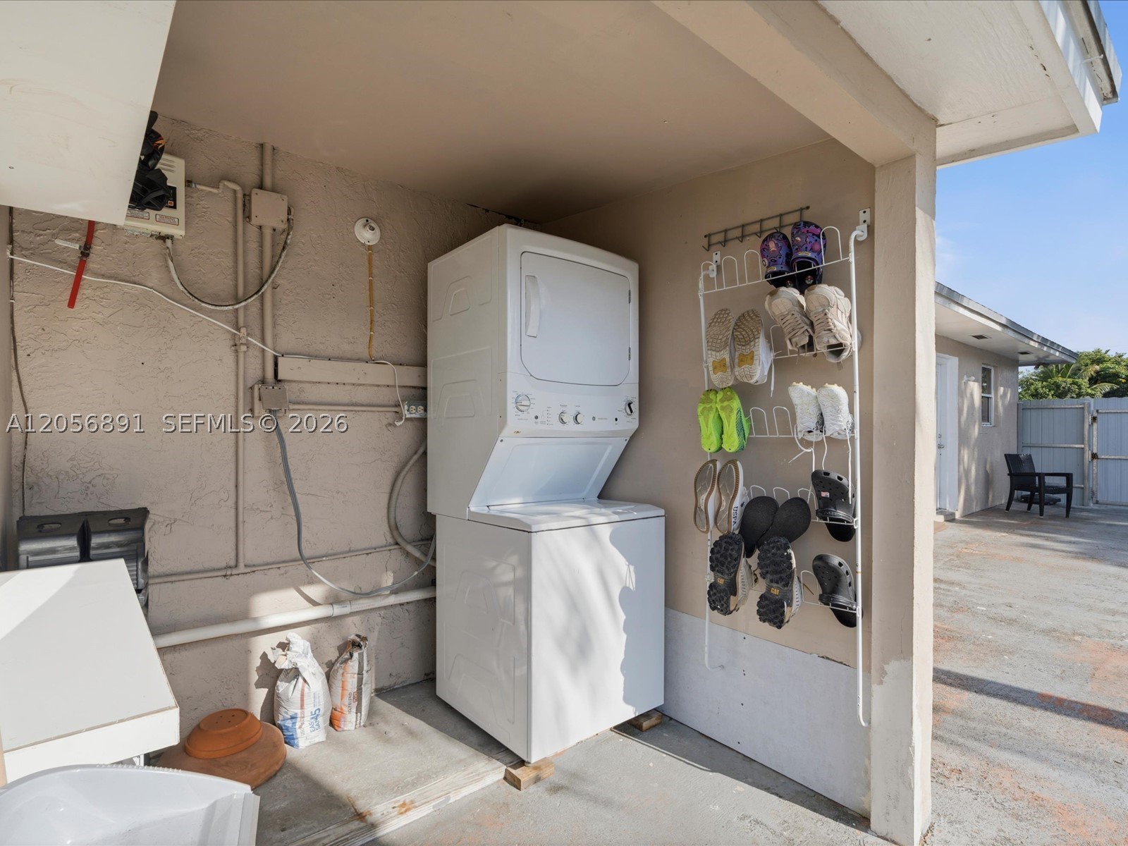 827 Sw 3rd St Property Photo 11