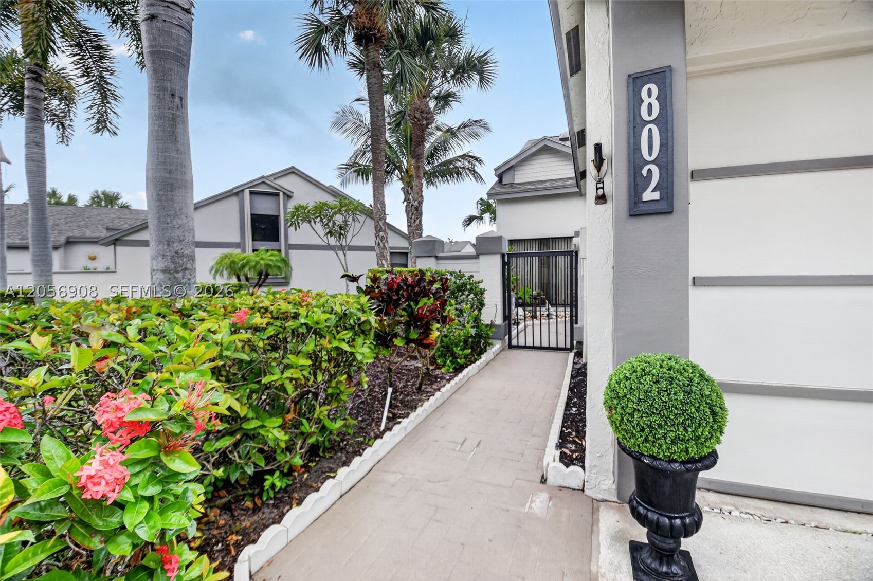 802 Landings Blvd Property Photo 3