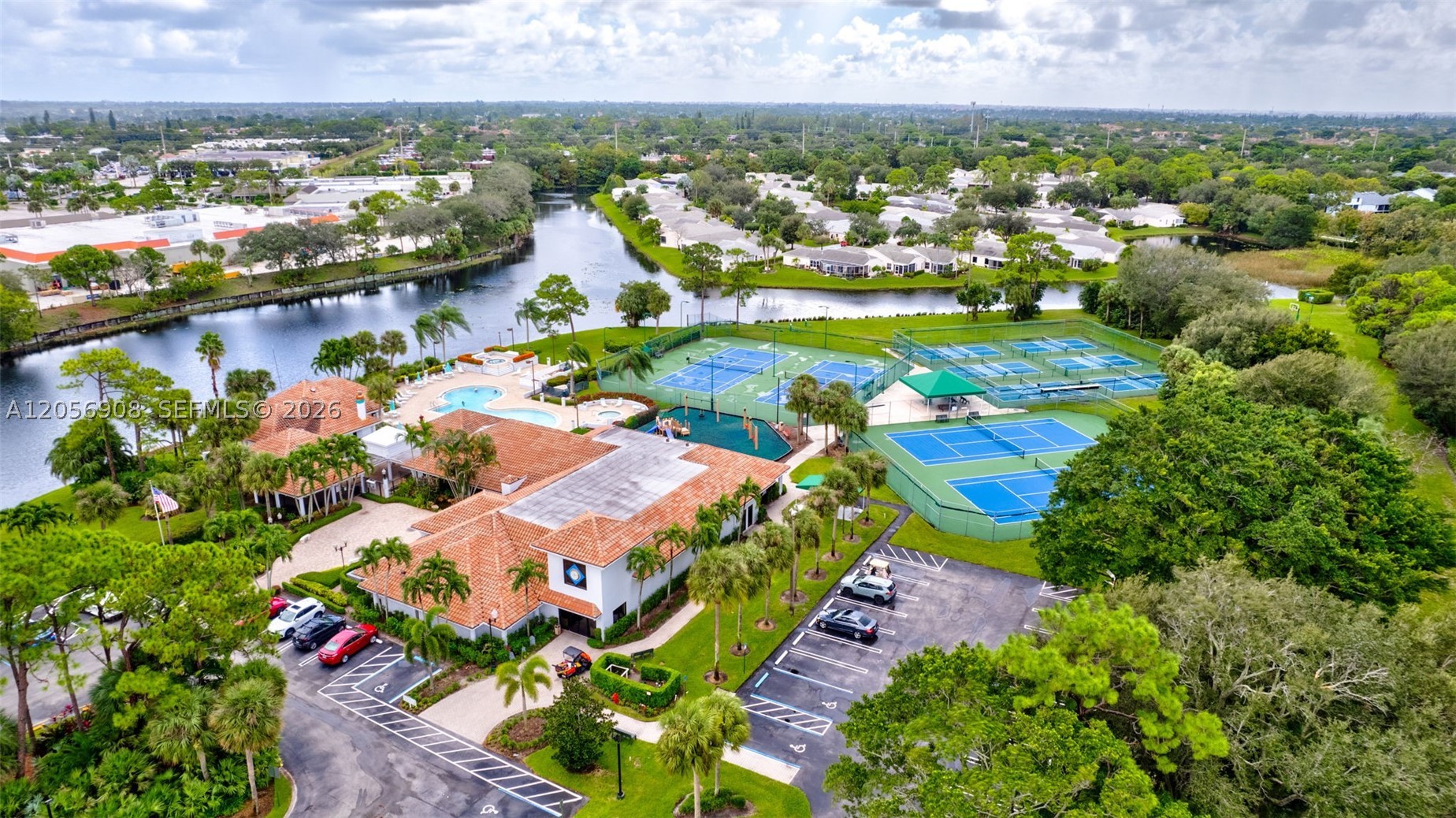 802 Landings Blvd Property Photo 56
