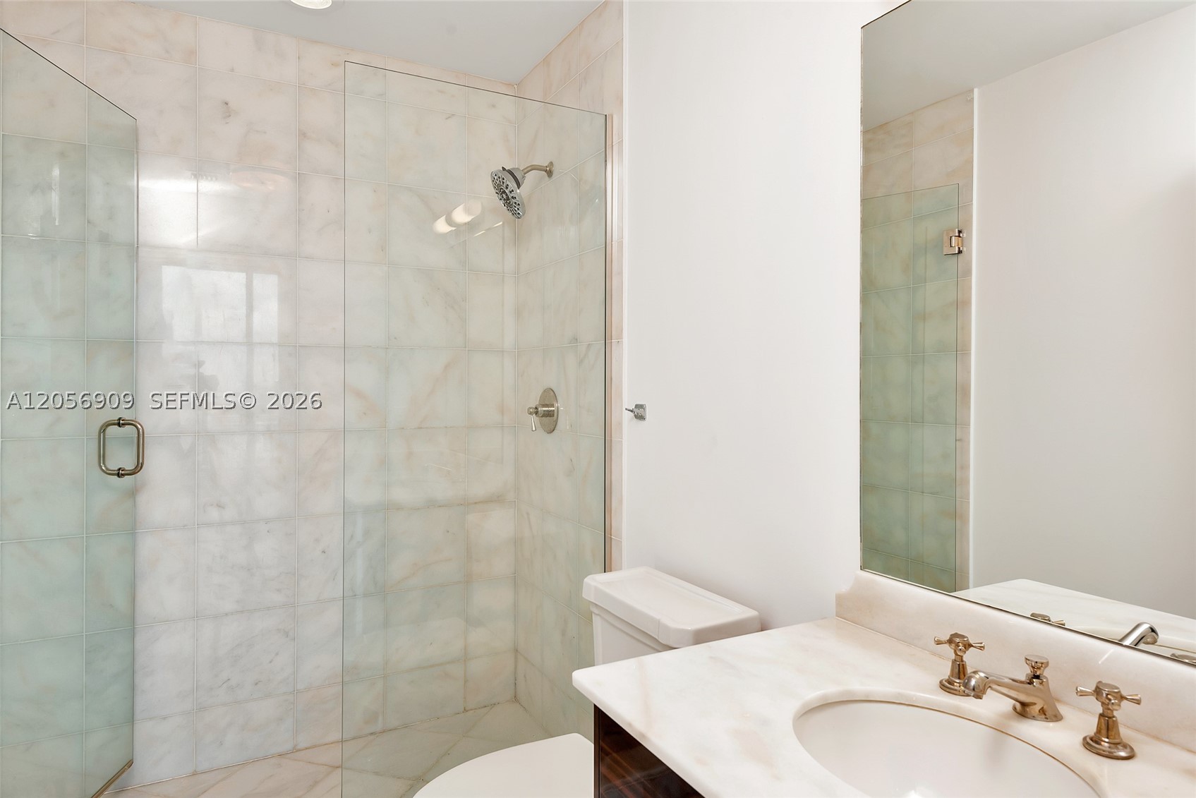50 S Pointe Dr 2007 Property Photo 42