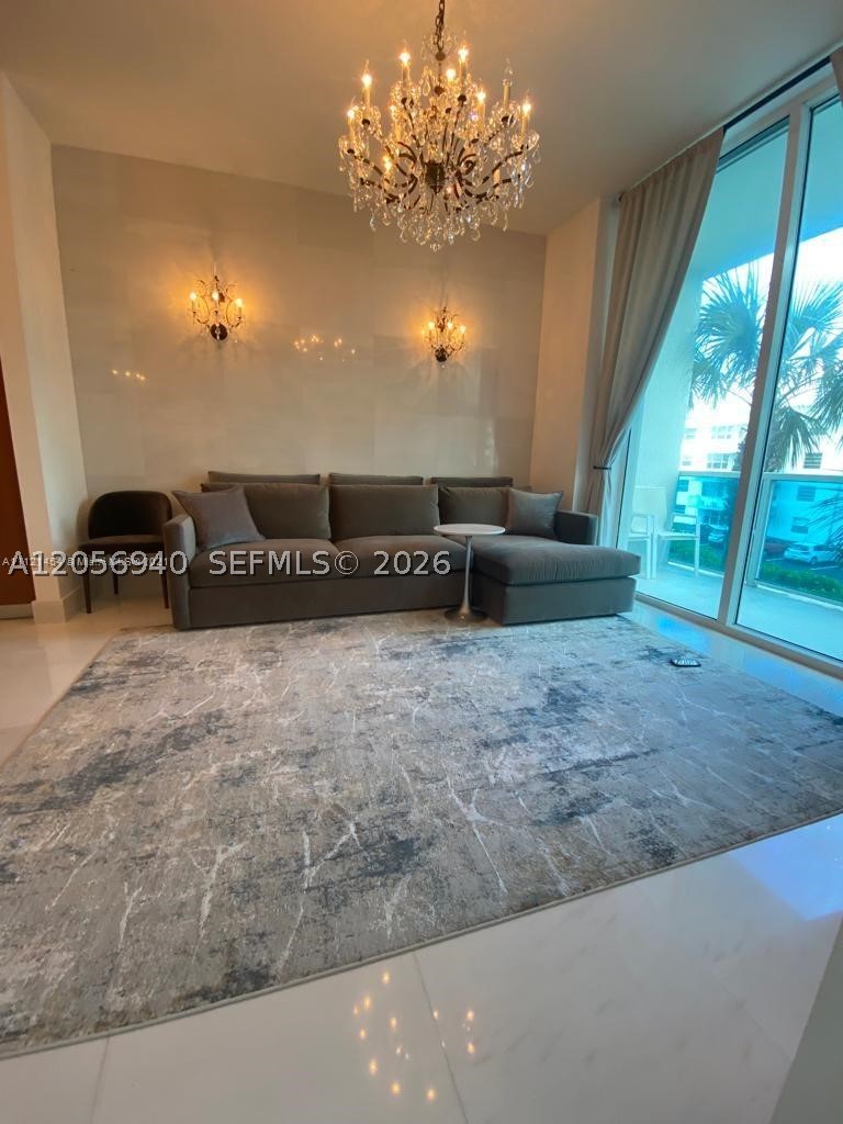 1945 S Ocean Dr 211 Property Photo 4