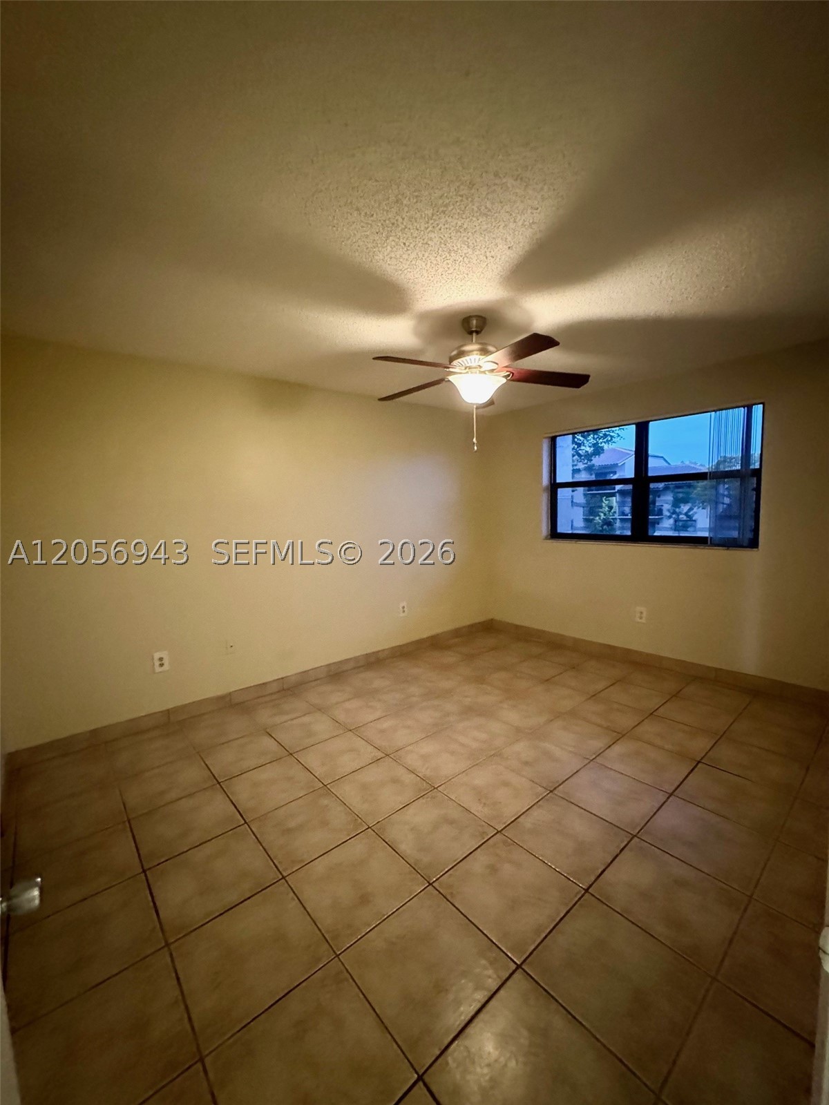 9945 Nob Hill Ct 9945 Property Photo 2