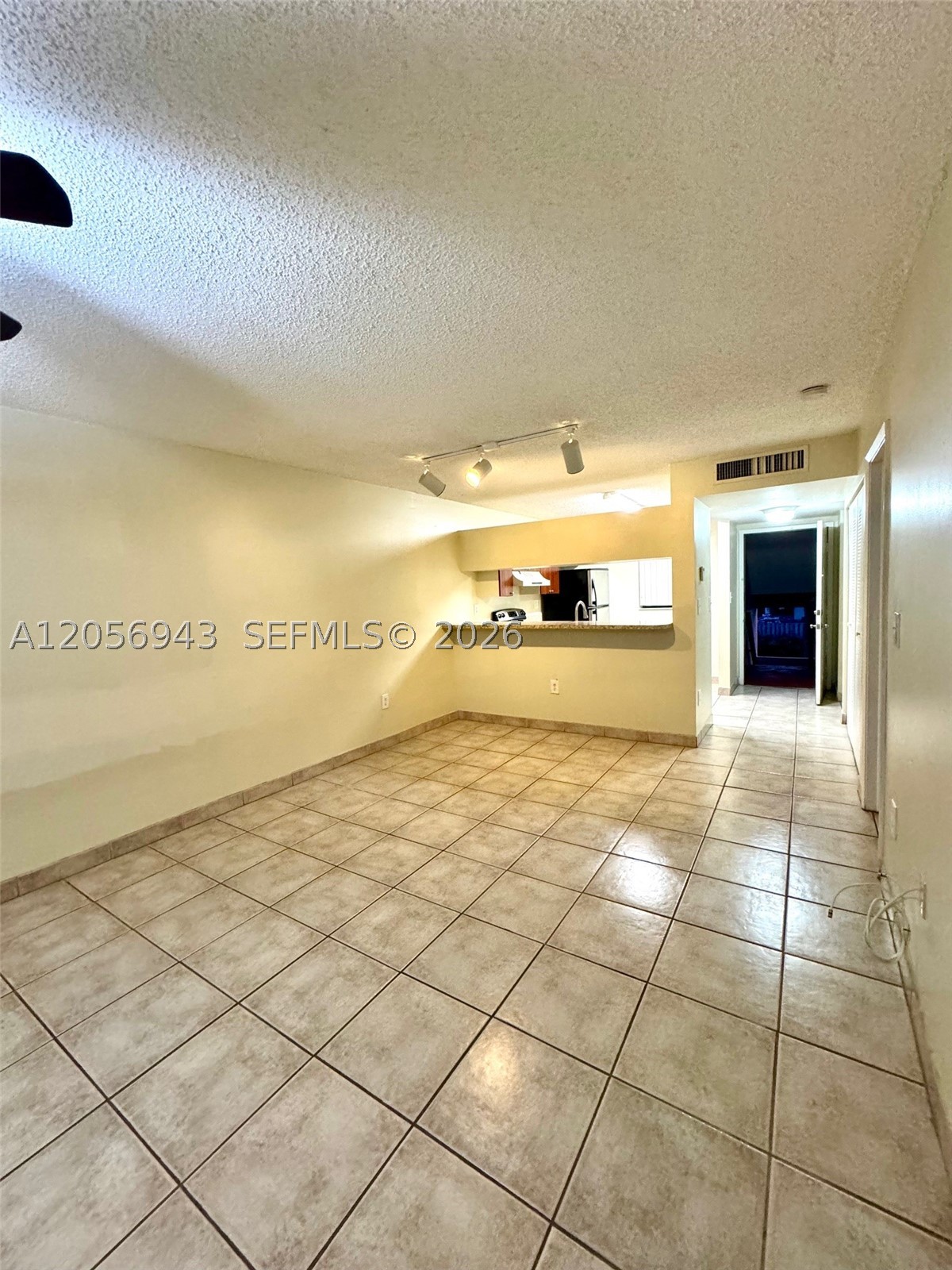 9945 Nob Hill Ct 9945 Property Photo 7