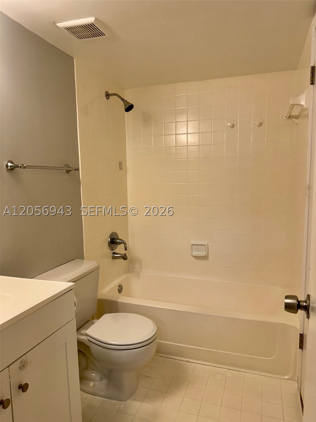 9945 Nob Hill Ct 9945 Property Photo 10