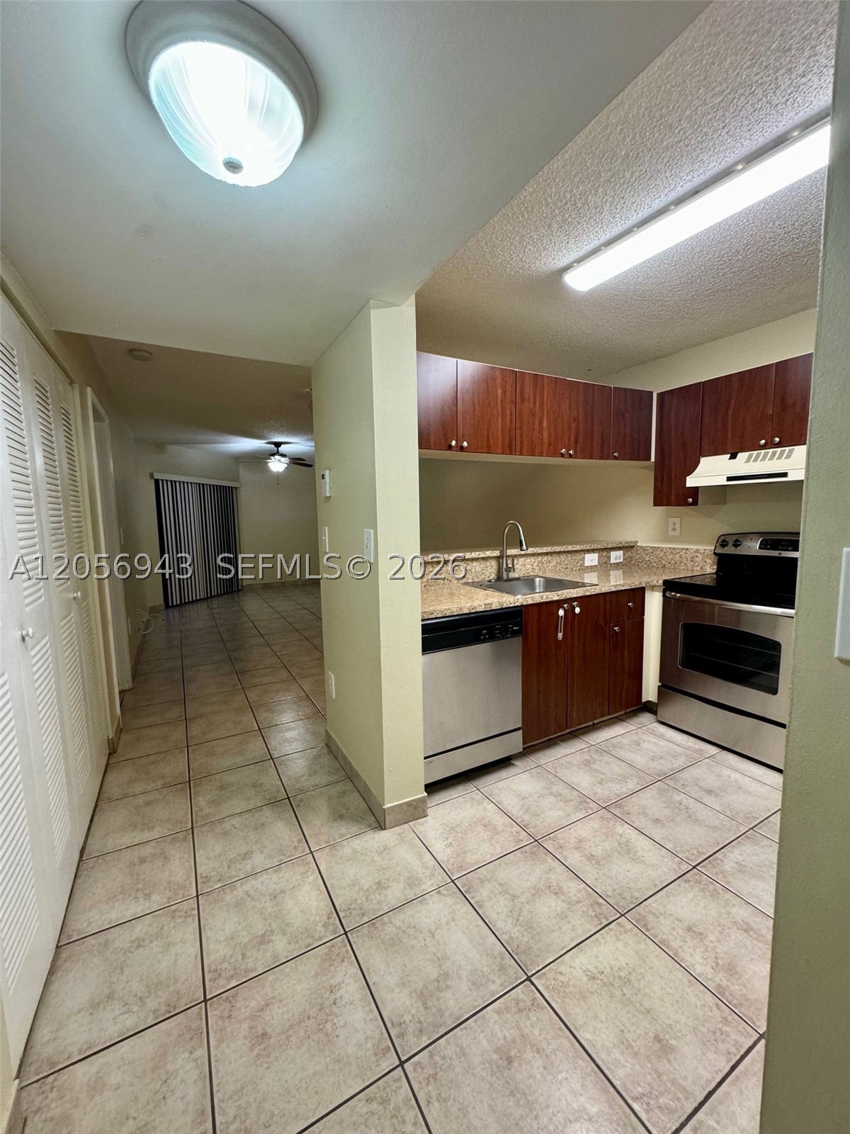 9945 Nob Hill Ct 9945 Property Photo 14