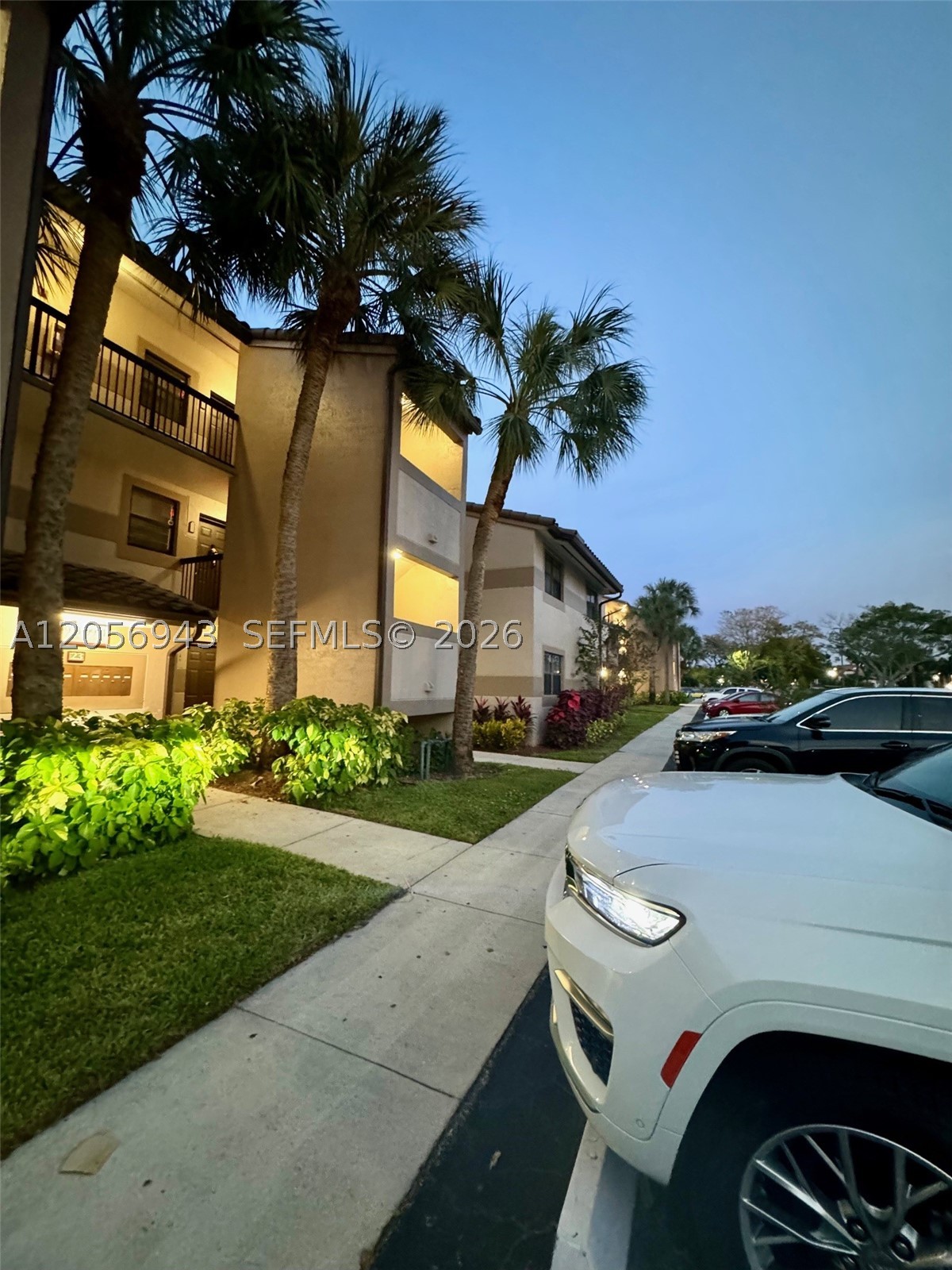 9945 Nob Hill Ct 9945 Property Photo 22