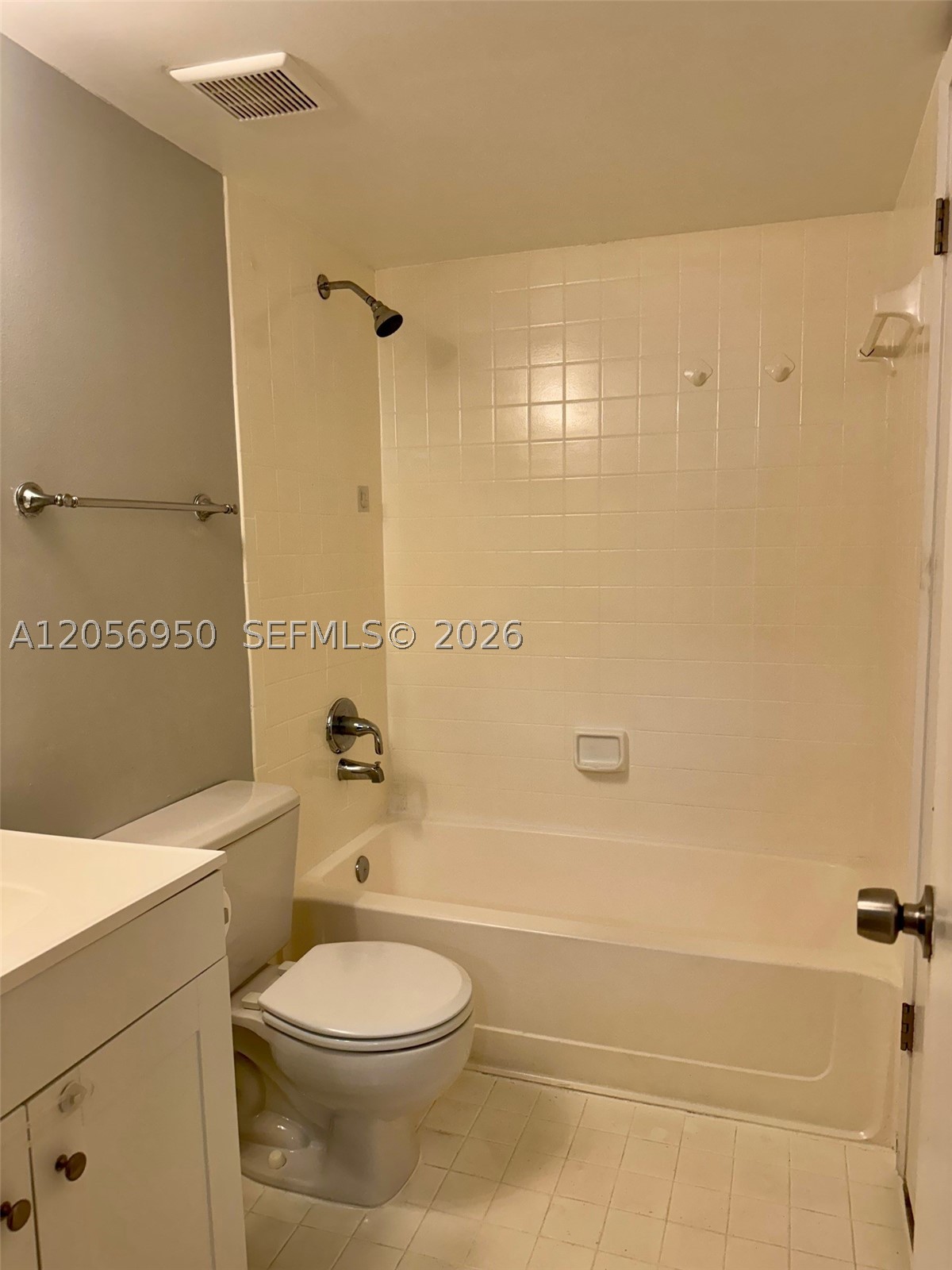 9945 Nob Hill Ct 9945 Property Photo 10