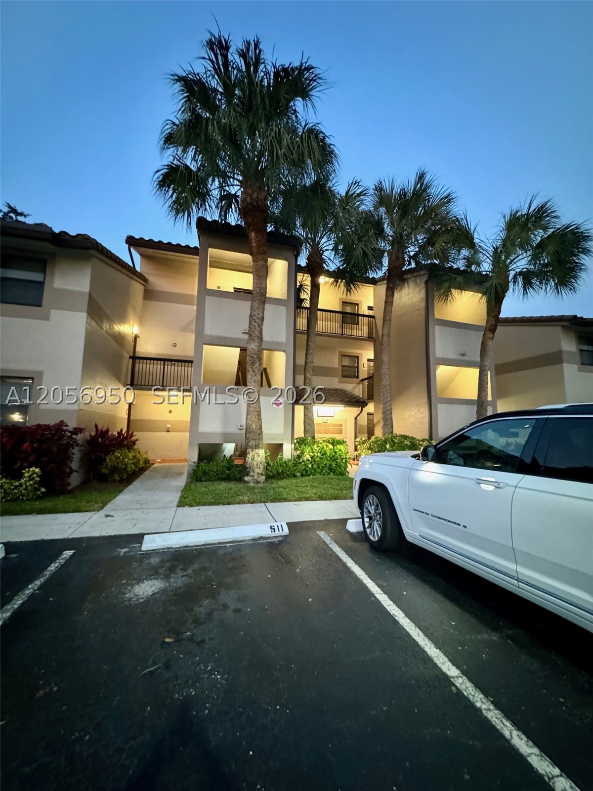 9945 Nob Hill Ct 9945 Property Photo 20