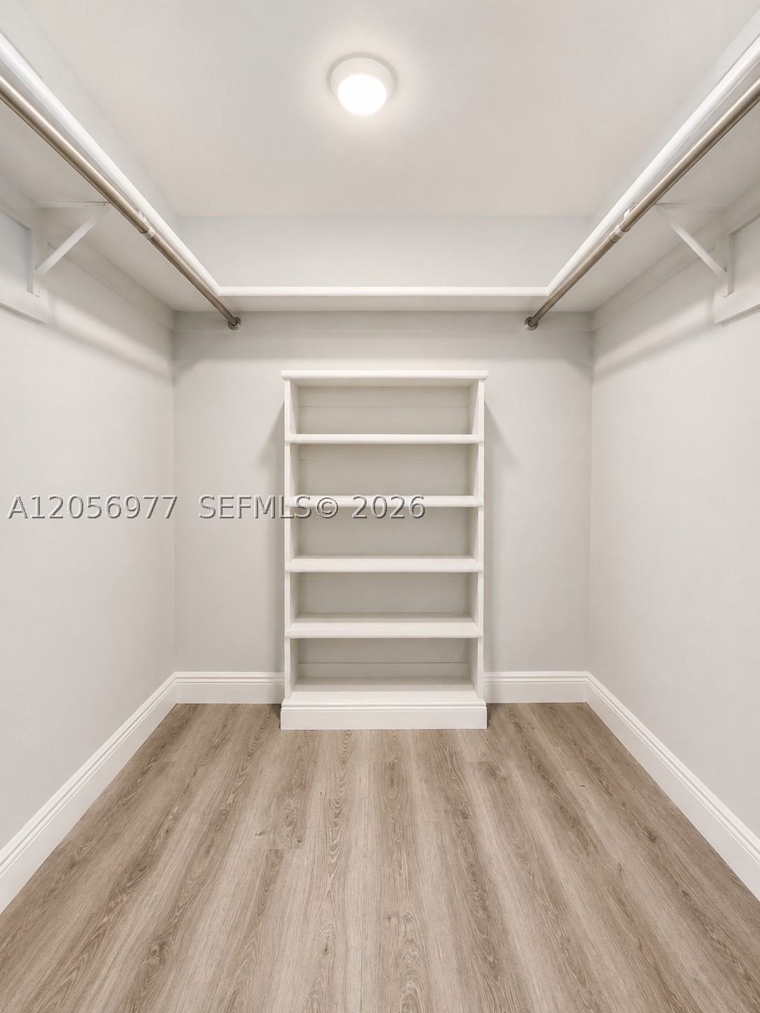 1881 Middle River Dr 604 Property Photo 7