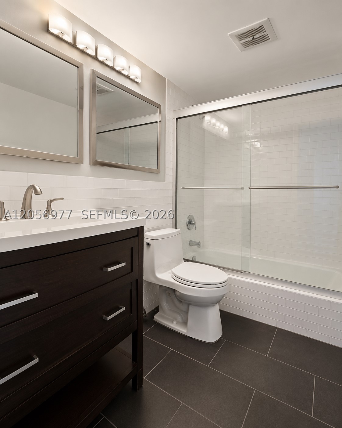 1881 Middle River Dr 604 Property Photo 9