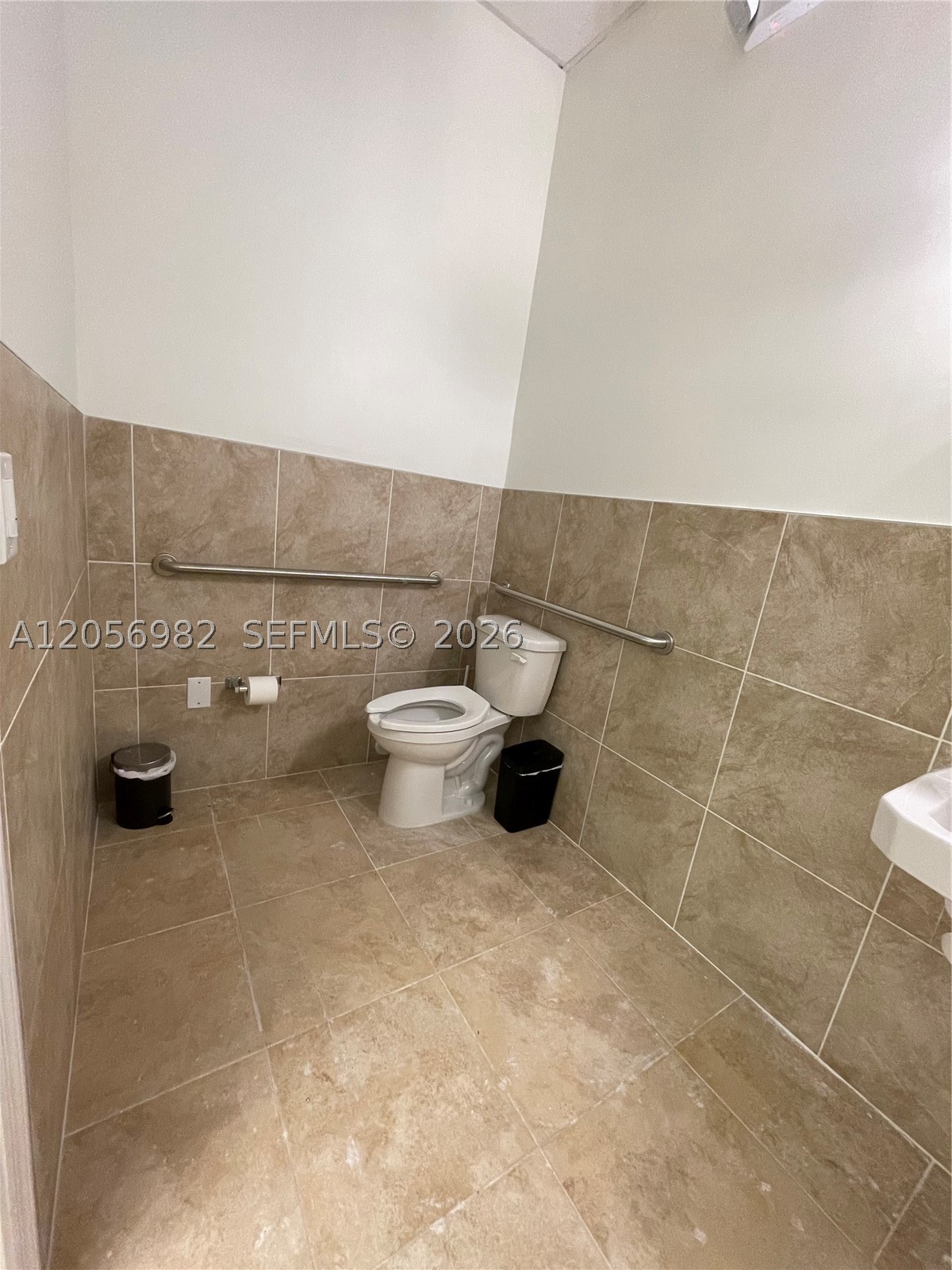 951 Sansburys Way 202 Property Photo 15