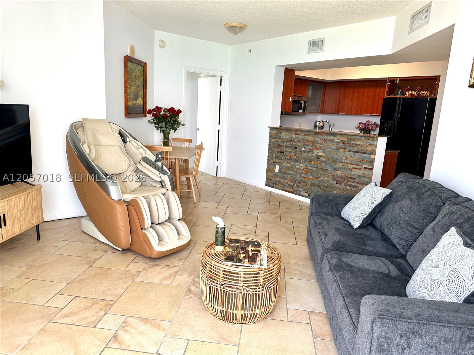 16699 Collins Ave 2309 Property Photo 15