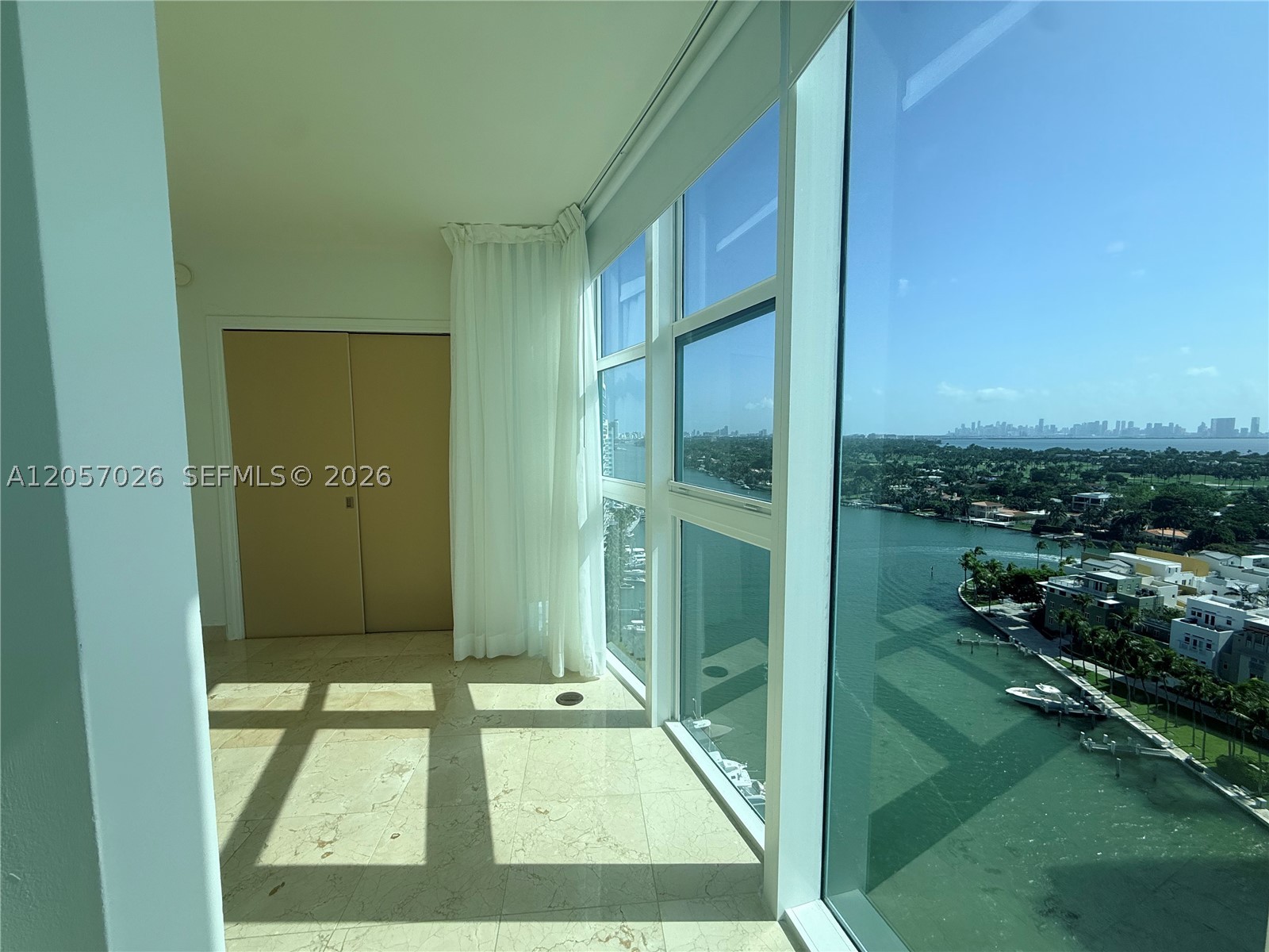 6000 Indian Creek Dr 17a Property Photo 17