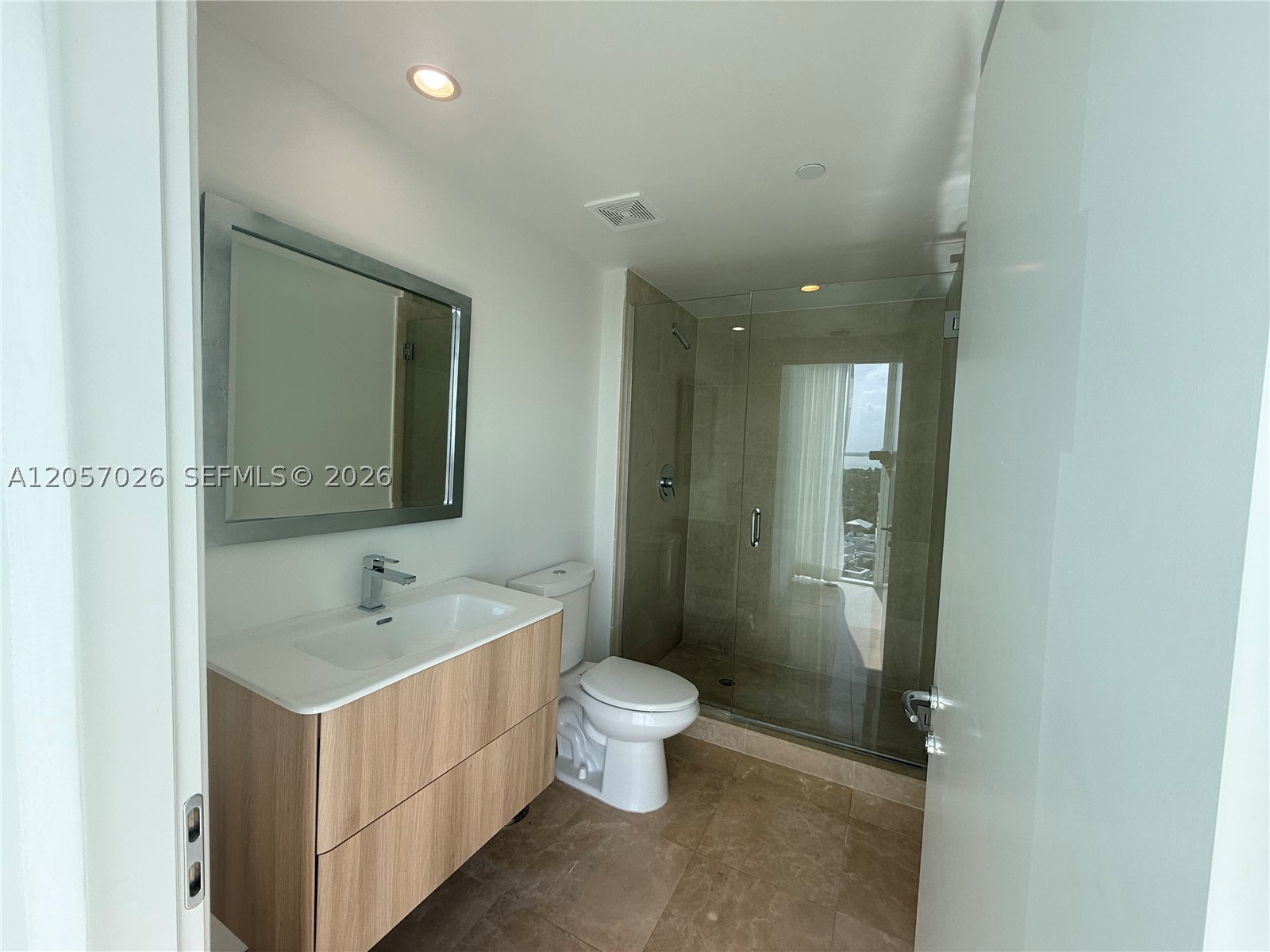 6000 Indian Creek Dr 17a Property Photo 18