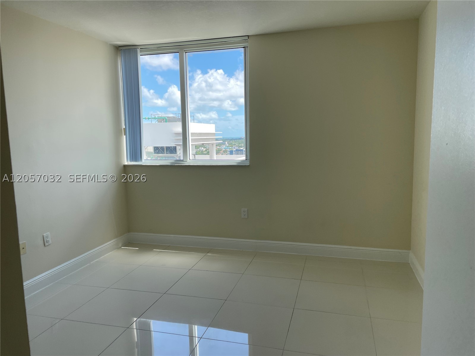 1861 Nw S River Dr 2310 Property Photo 20
