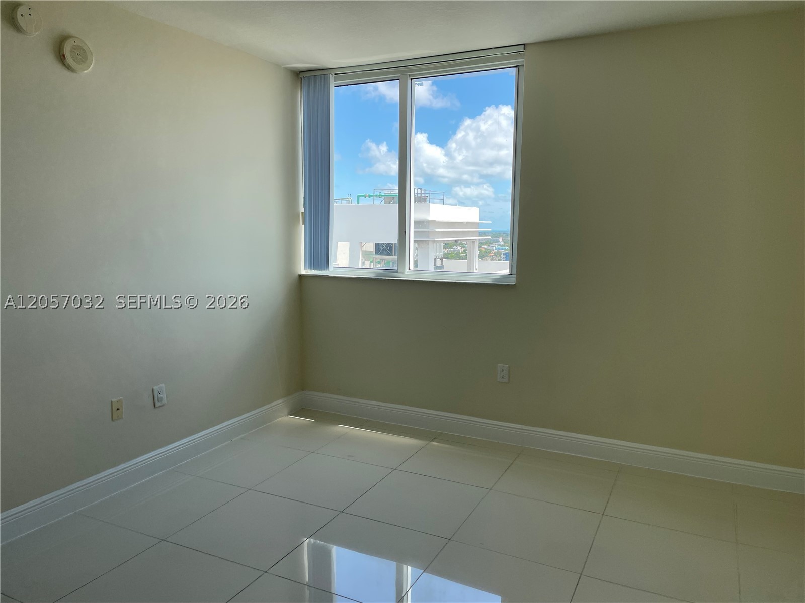 1861 Nw S River Dr 2310 Property Photo 21