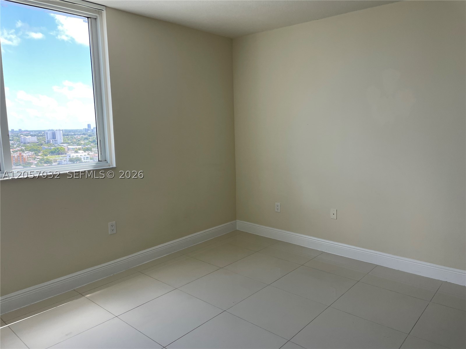 1861 Nw S River Dr 2310 Property Photo 22