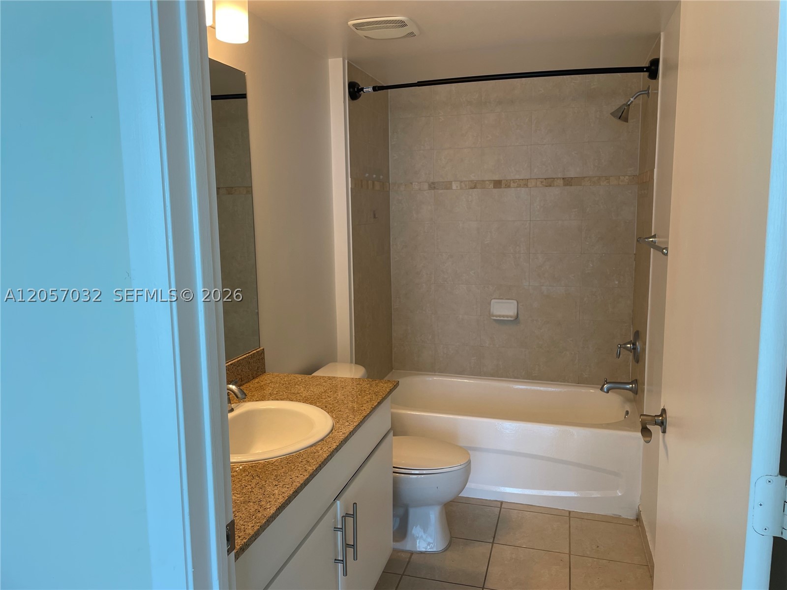 1861 Nw S River Dr 2310 Property Photo 24