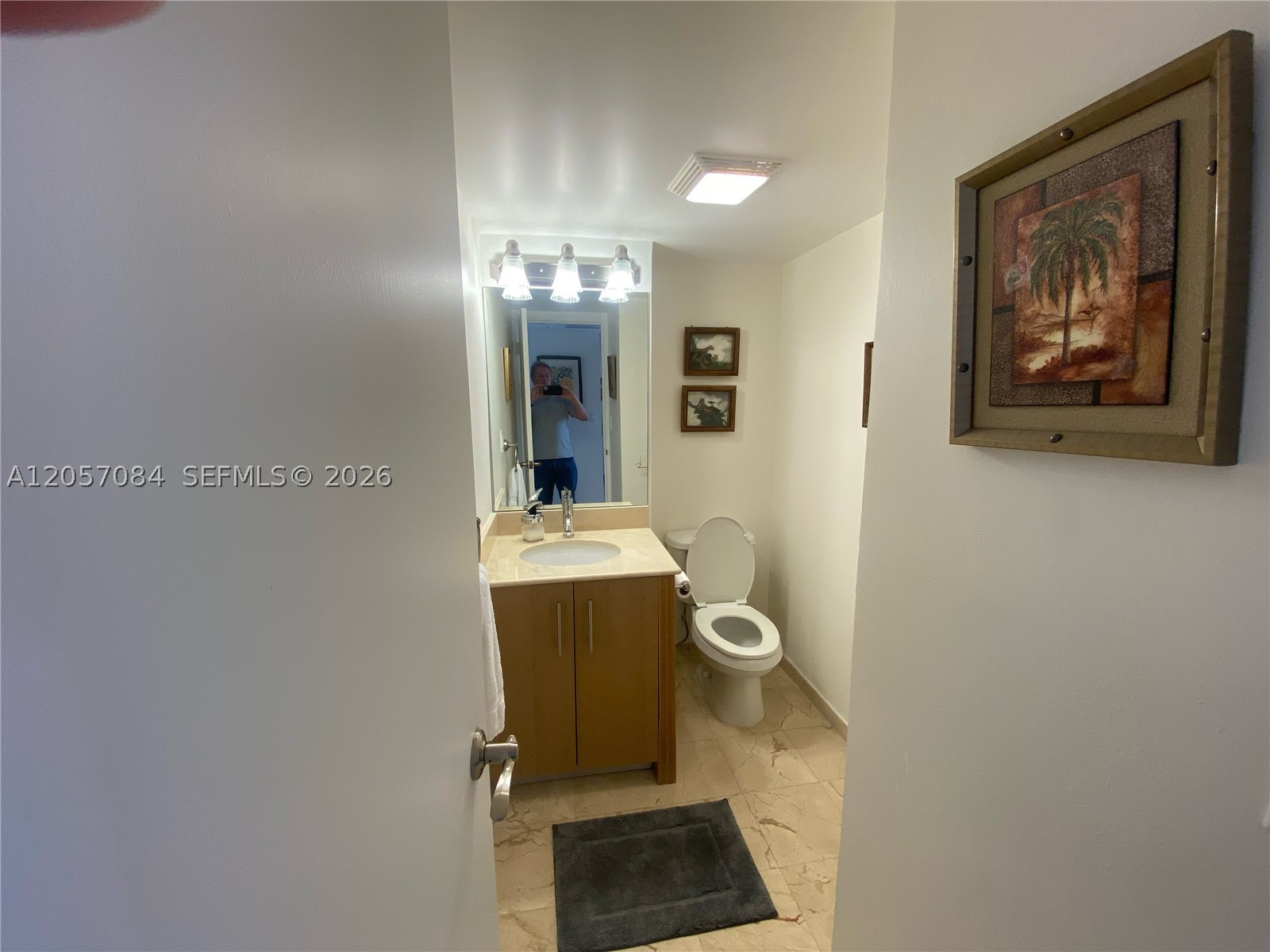 10275 Collins Ave 215 Property Photo 9