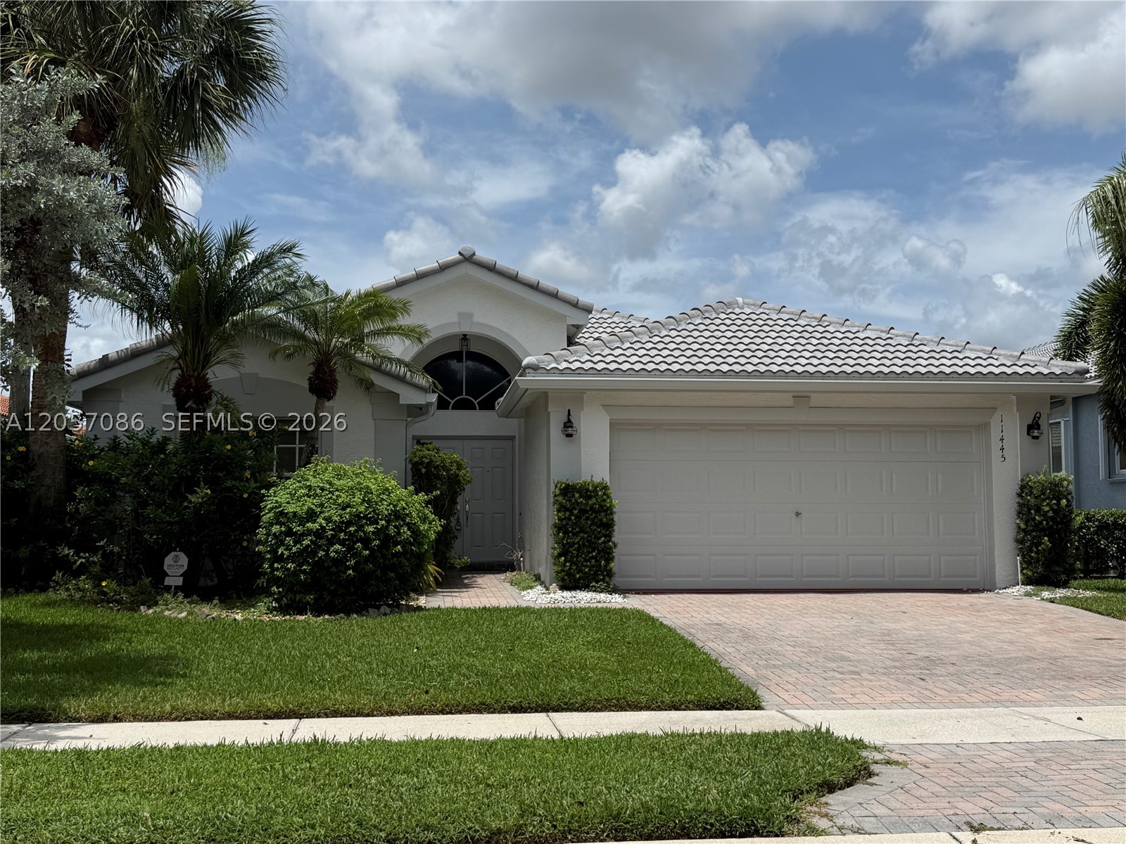 11445 Samoa Way Property Photo 1