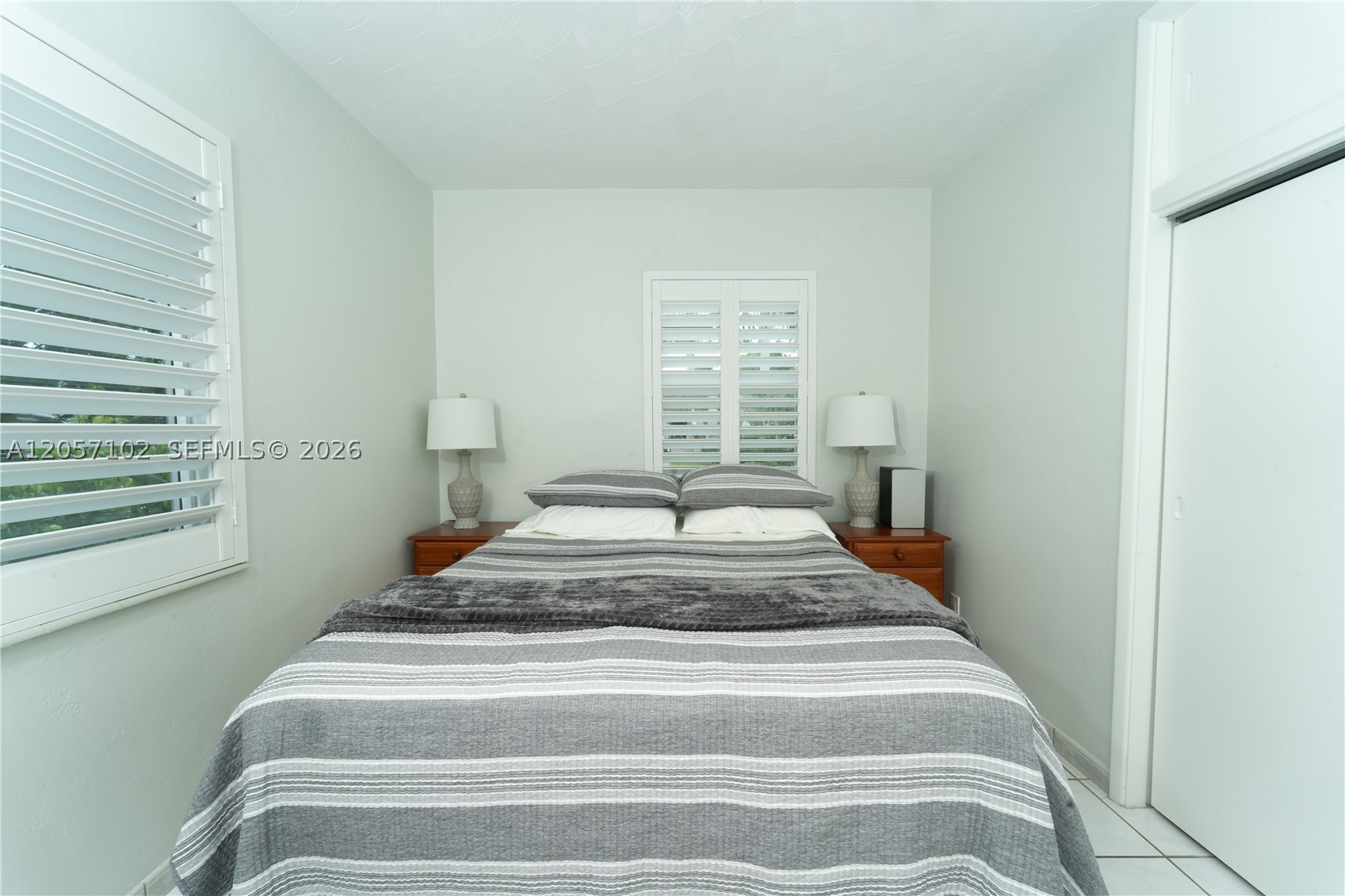 2631 Thomas St Property Photo 11