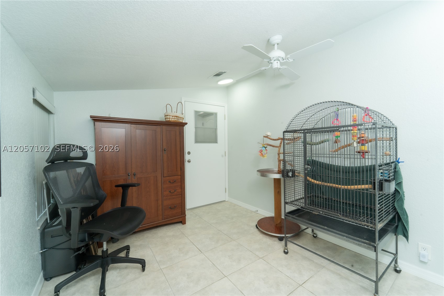 2631 Thomas St Property Photo 16