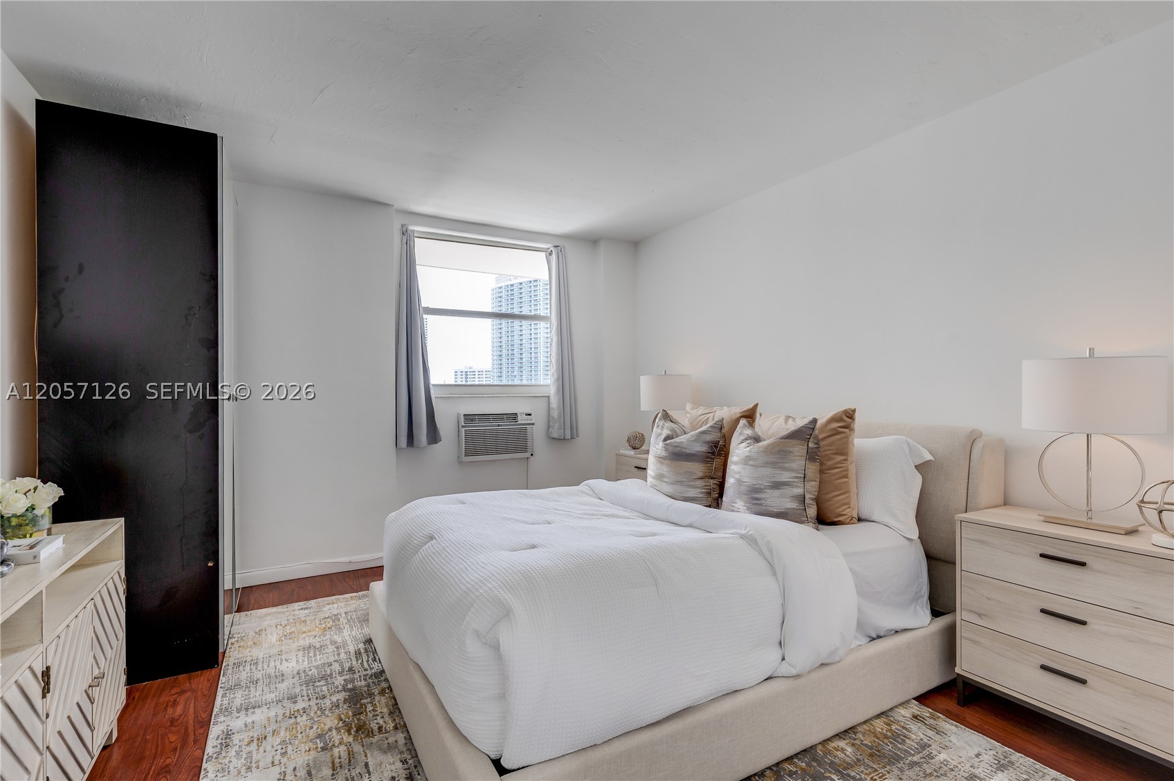 1300 Lincoln Rd B802 Property Photo 18