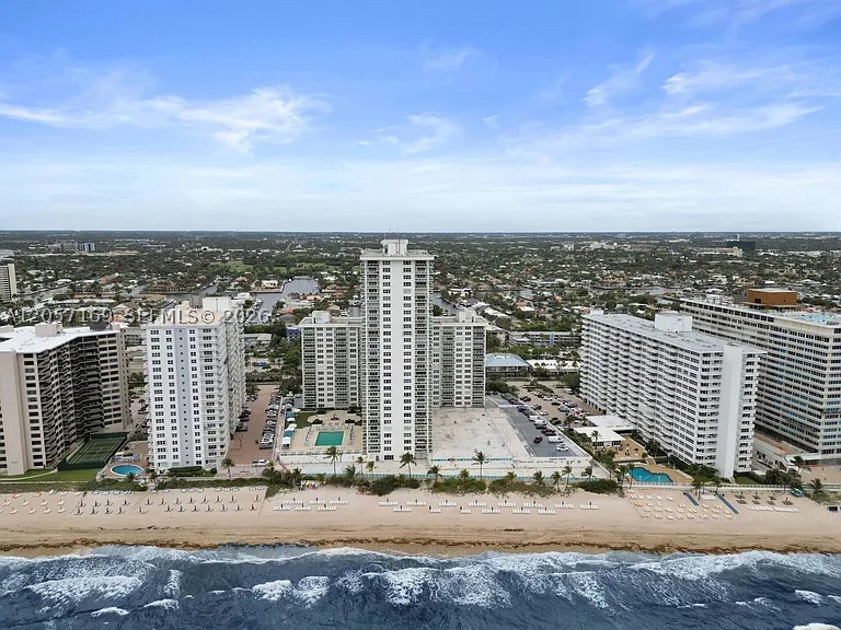 3900 Galt Ocean Dr 2602 Property Photo 3