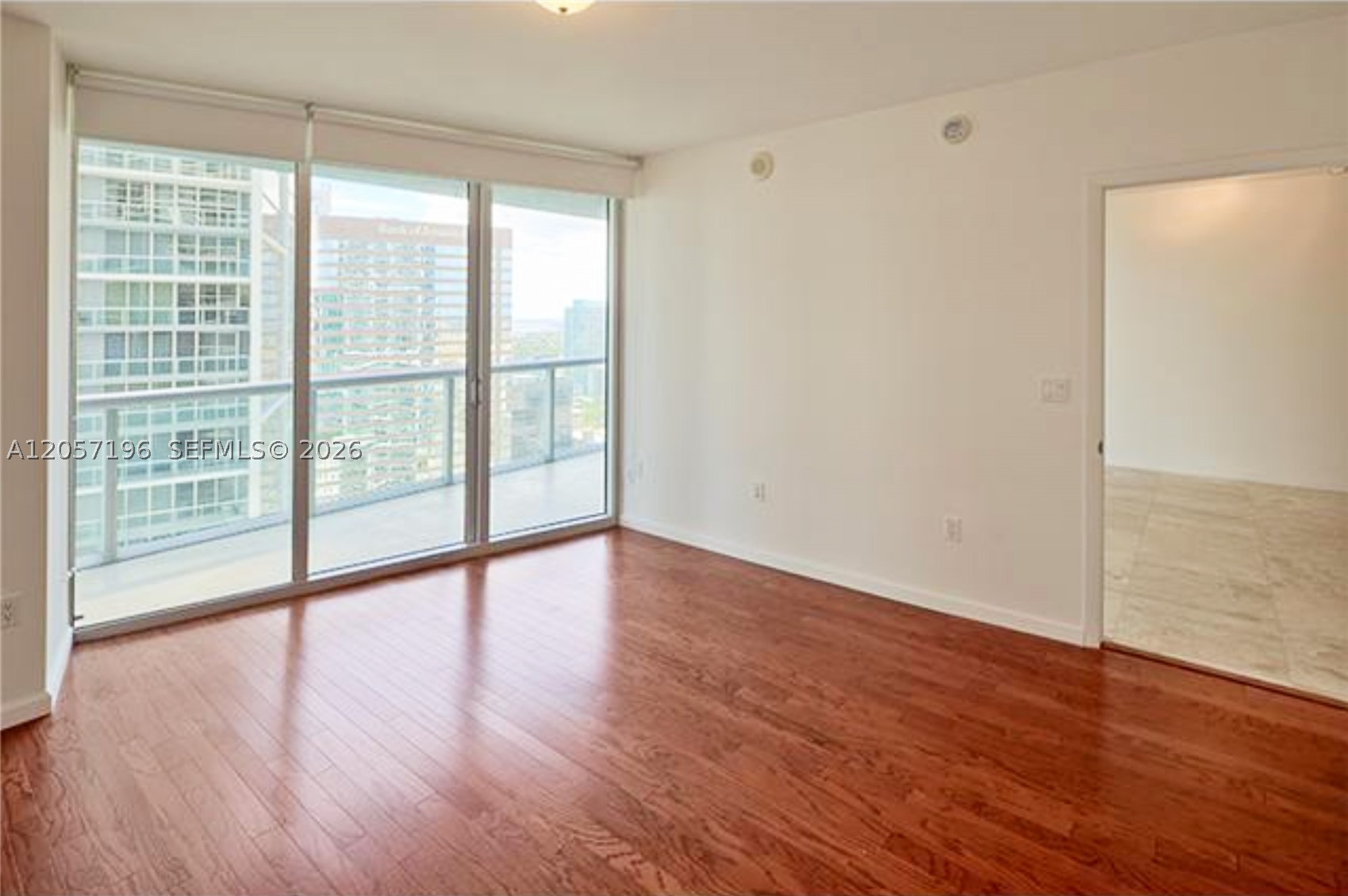 475 Brickell Ave 3411 Property Photo 8