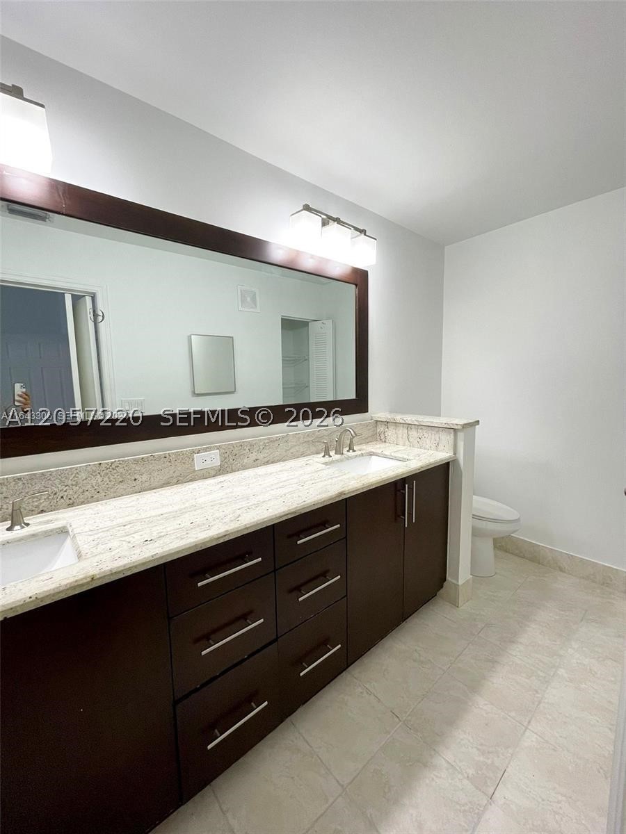 12162 Sw 5th Ct Property Photo 8