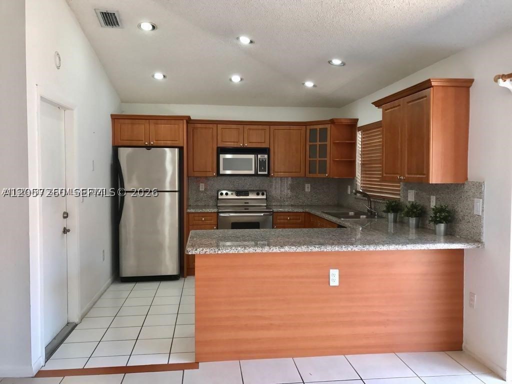 5758 Nw 97th Pl Property Photo 13