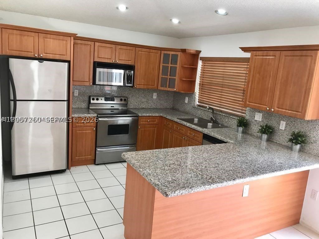5758 Nw 97th Pl Property Photo 14