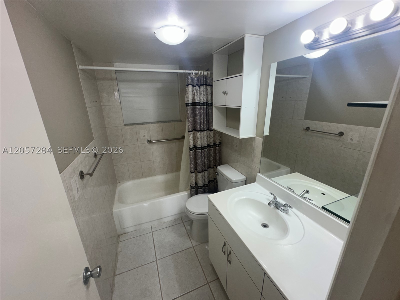 12590 Ne 16th Ave 509 Property Photo 7