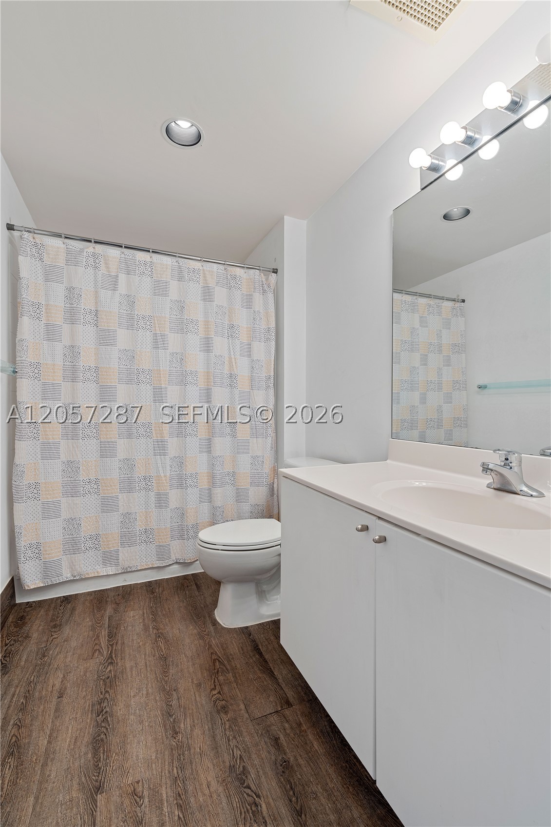 17375 Collins Ave 1108 Property Photo 7