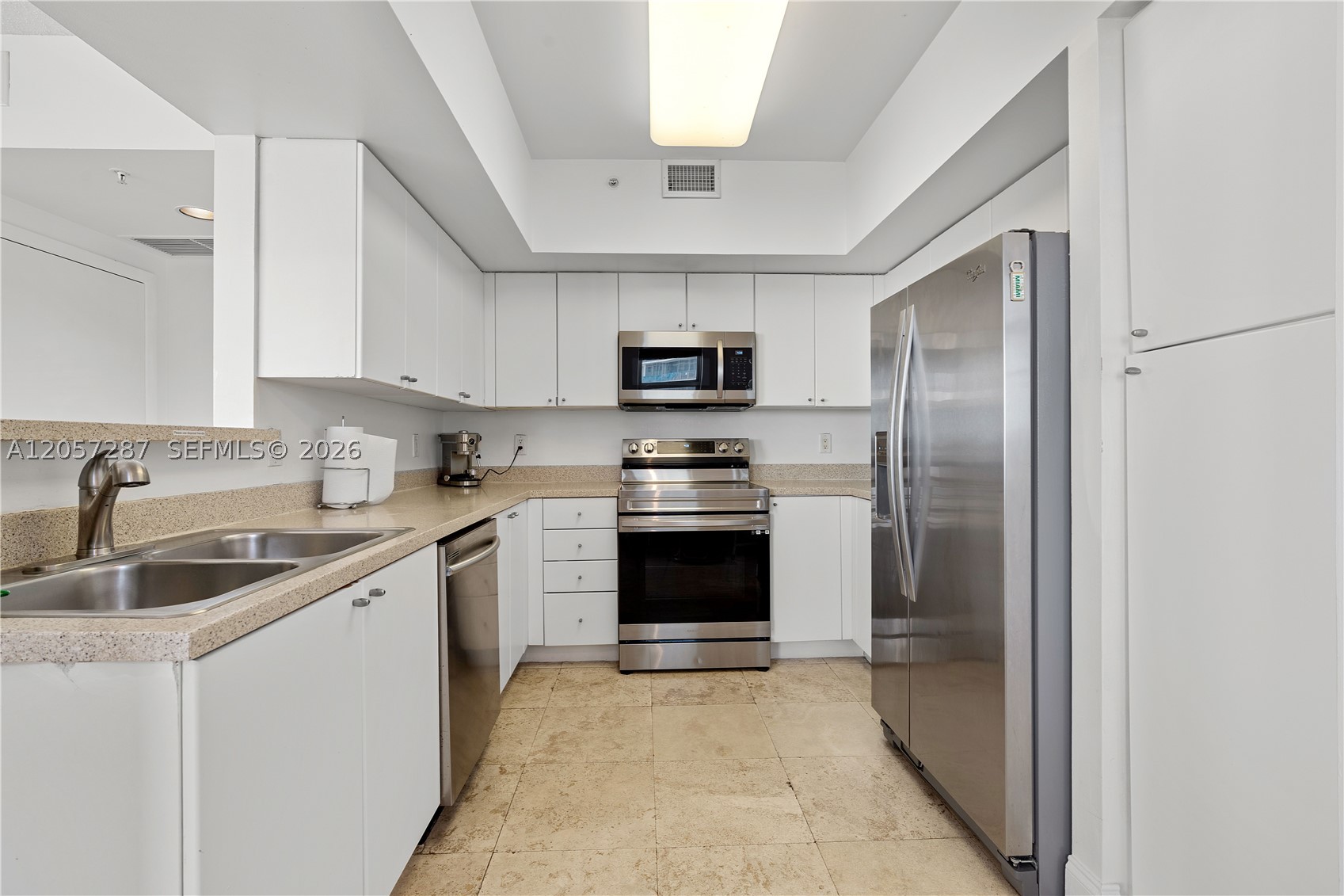 17375 Collins Ave 1108 Property Photo 10
