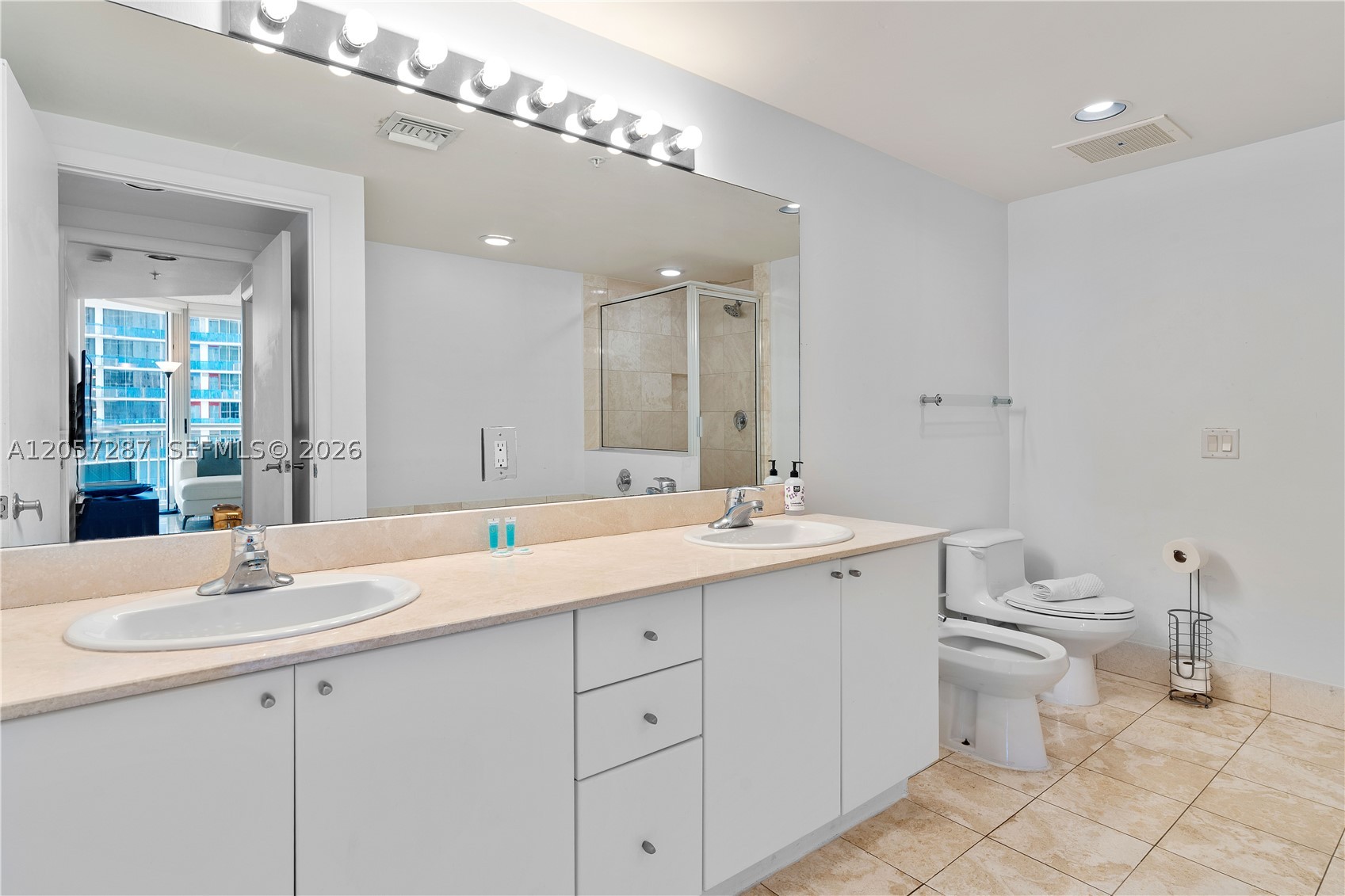 17375 Collins Ave 1108 Property Photo 18