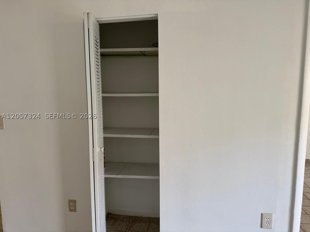 4725 Nw 7th St 206-3 Property Photo 3