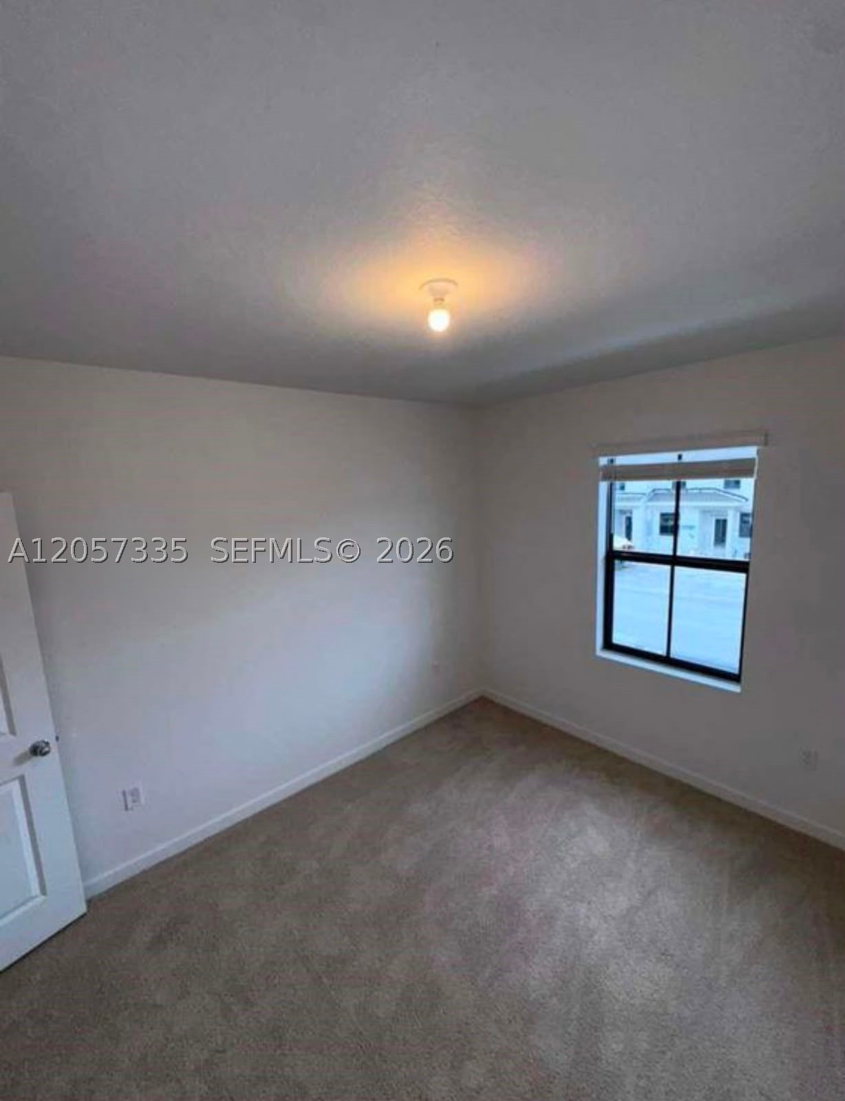 270 Ne 12th St 270 Property Photo 15