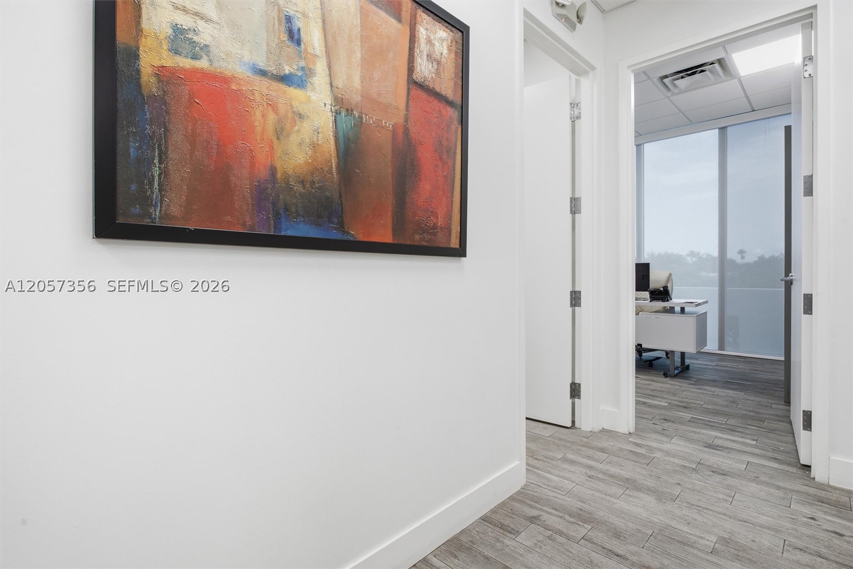 A12057356 Property Photo 19