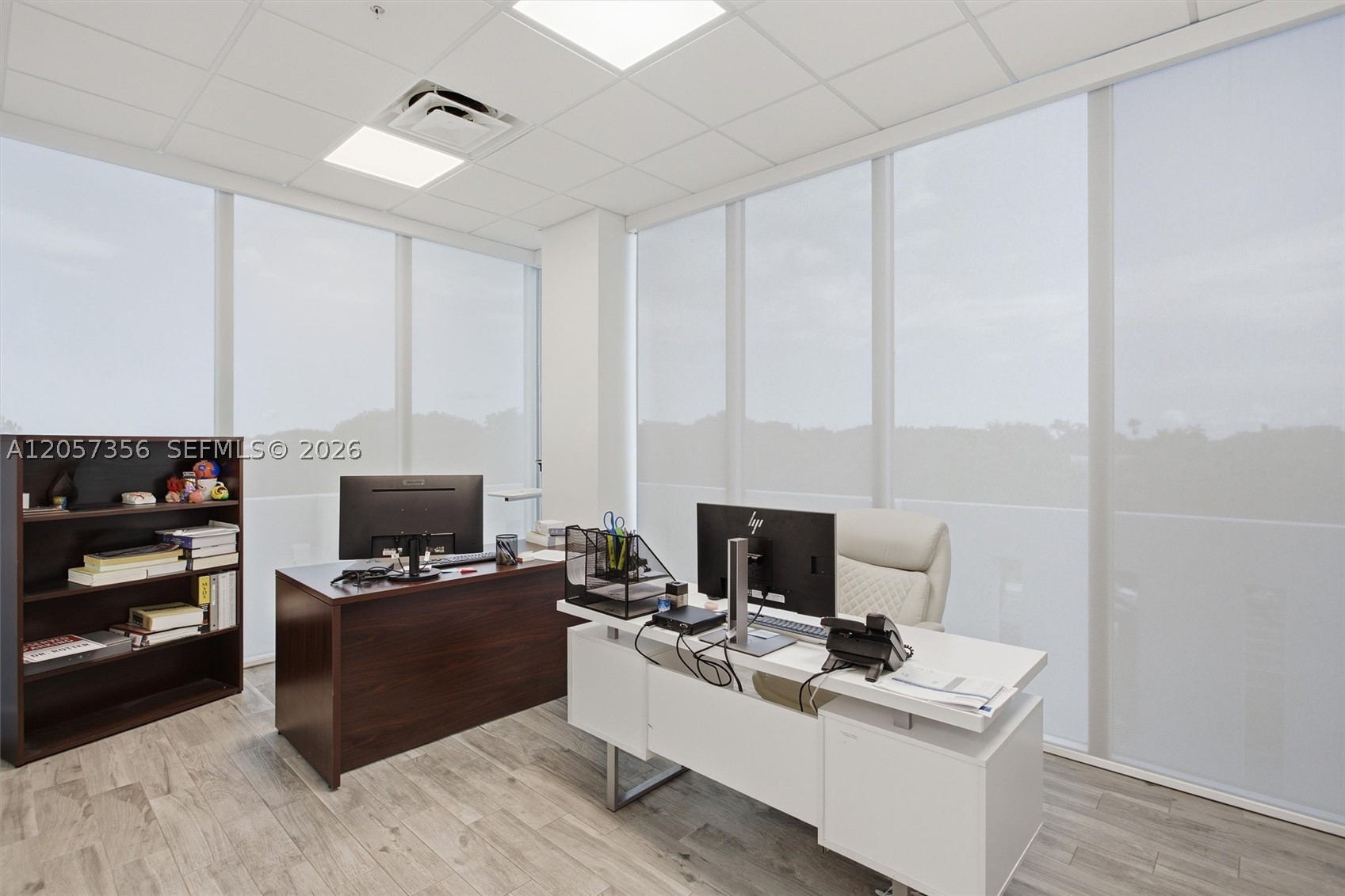 A12057356 Property Photo 21
